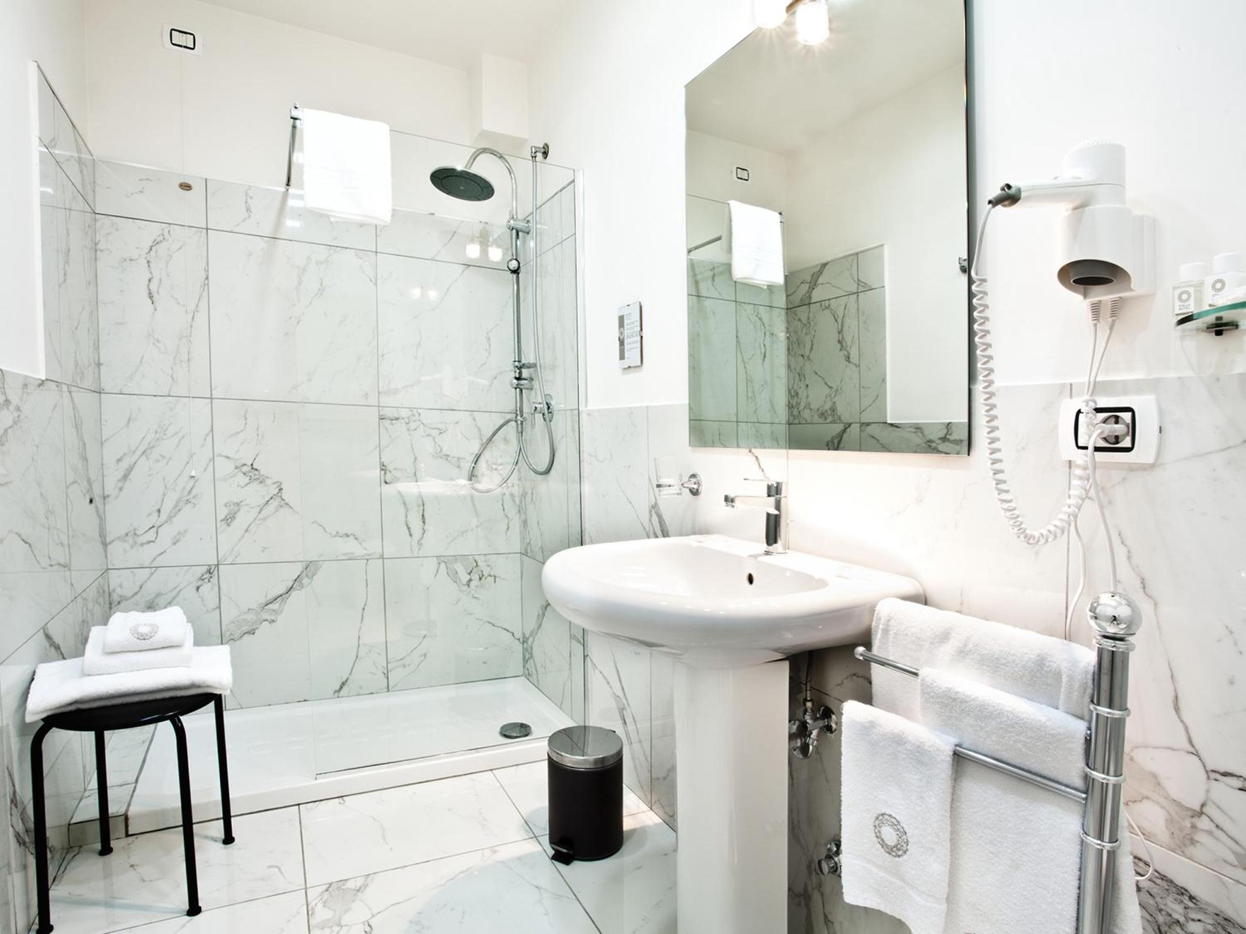Junior Suite - Photo 4