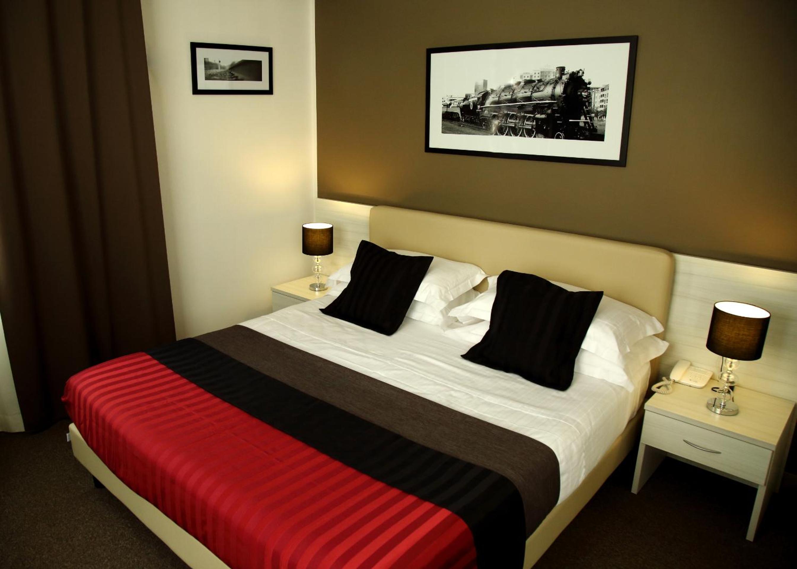 Business Suite - Photo 5