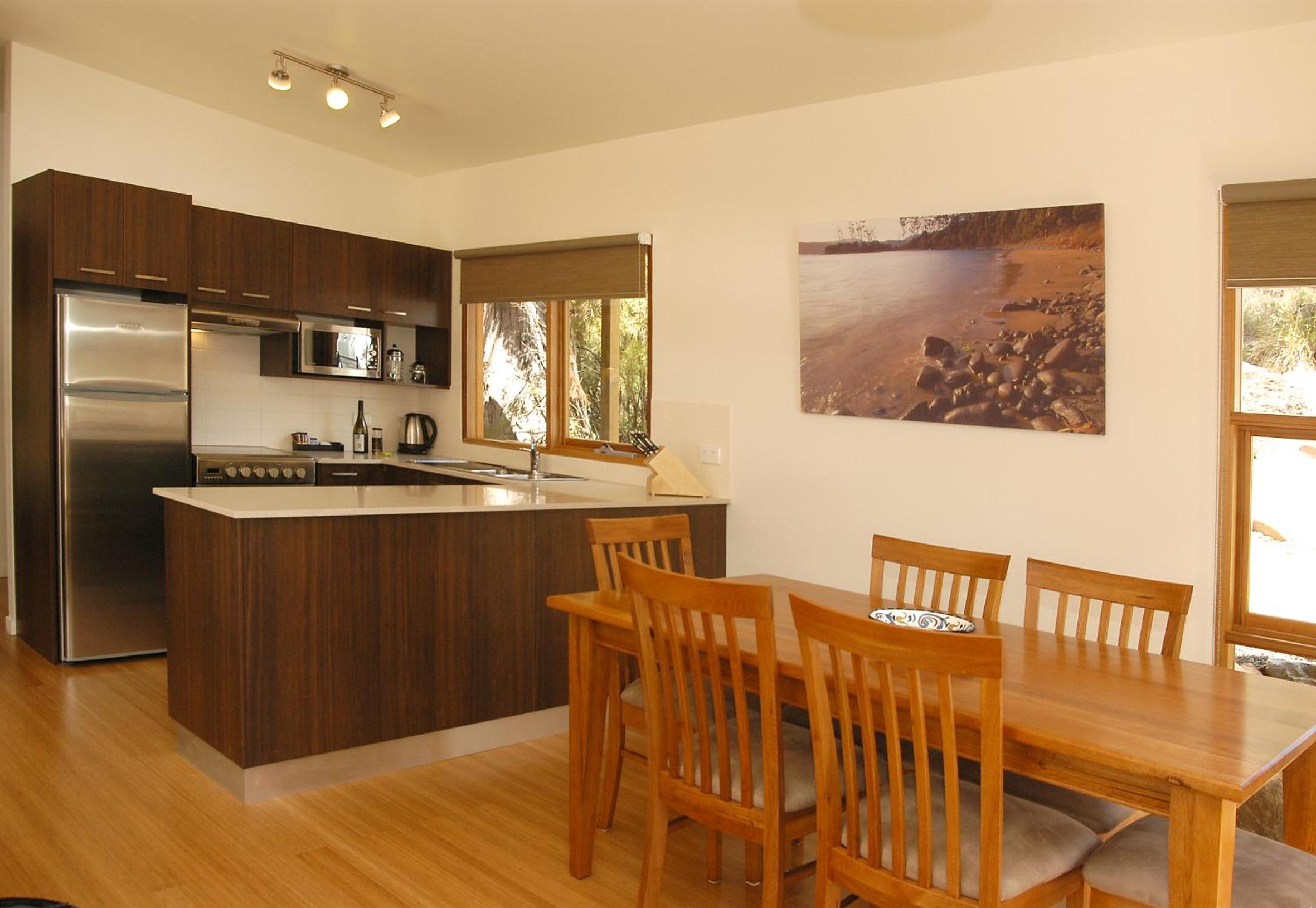One-Bedroom Chalet with Bush Setting  photo 3