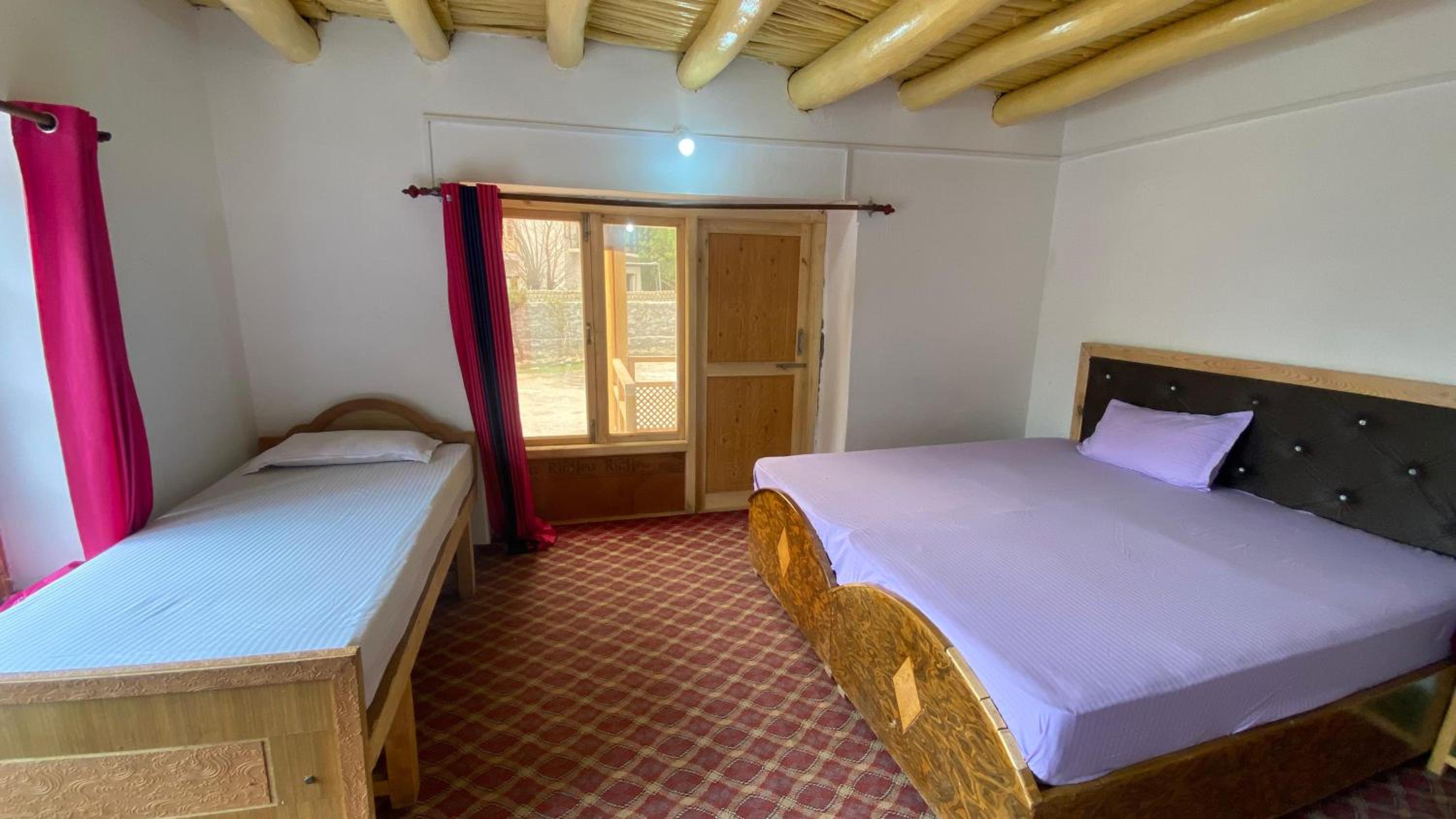 Twin Room with Balcony photo 1