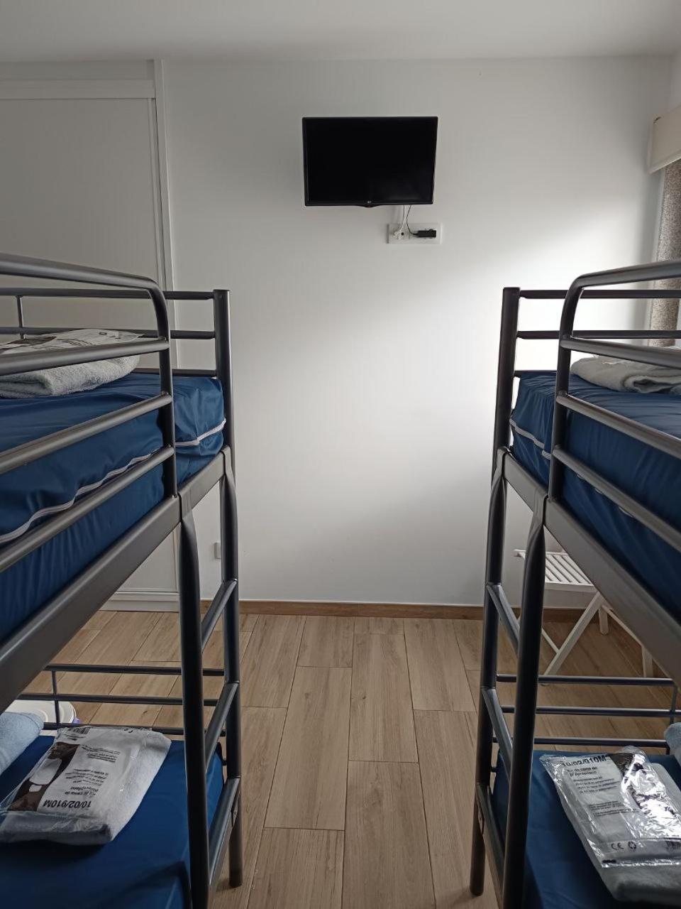 Economy Quadruple Room photo 3