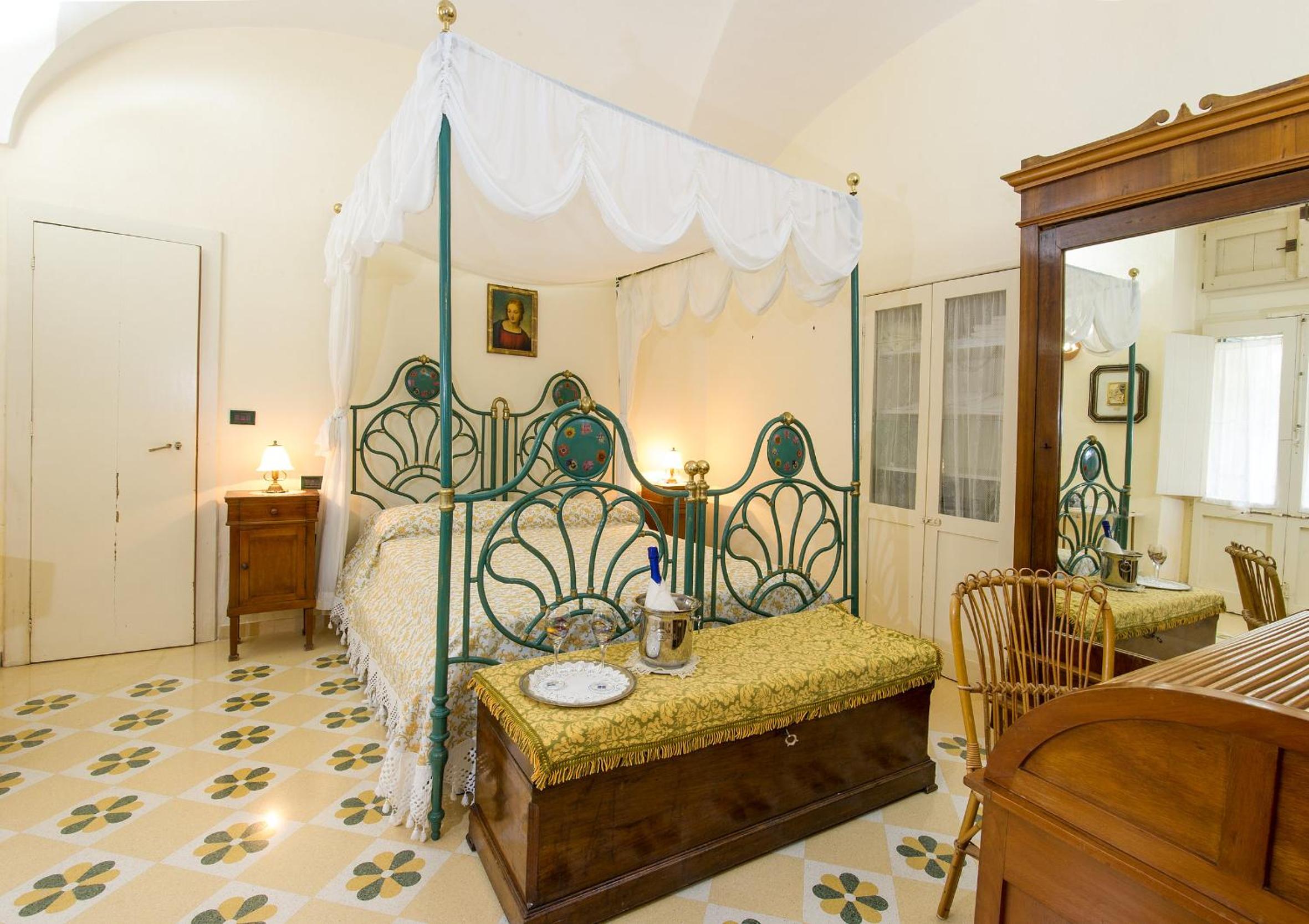 Apartment - Ground Floor photo 2
