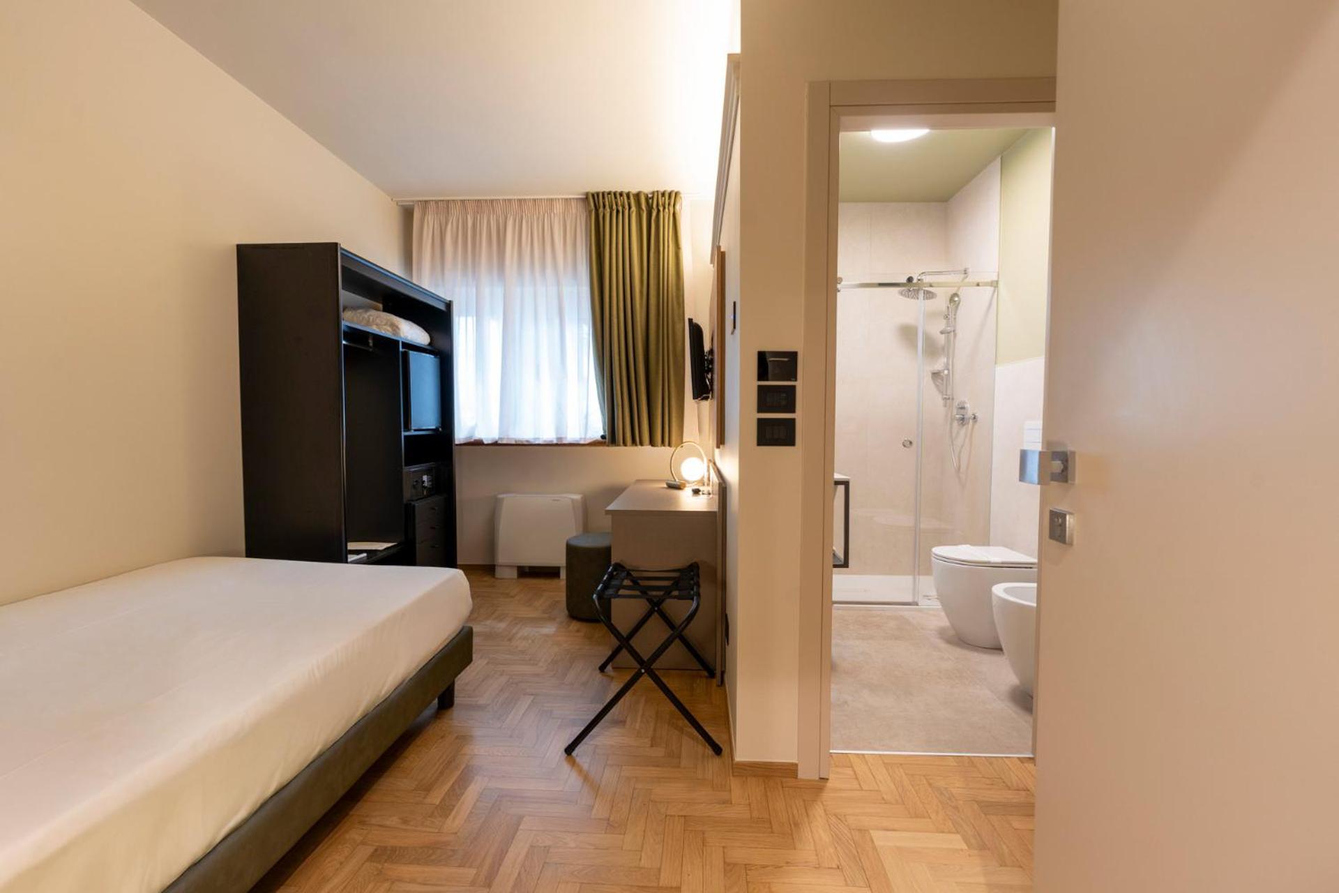 Superior Single Room
