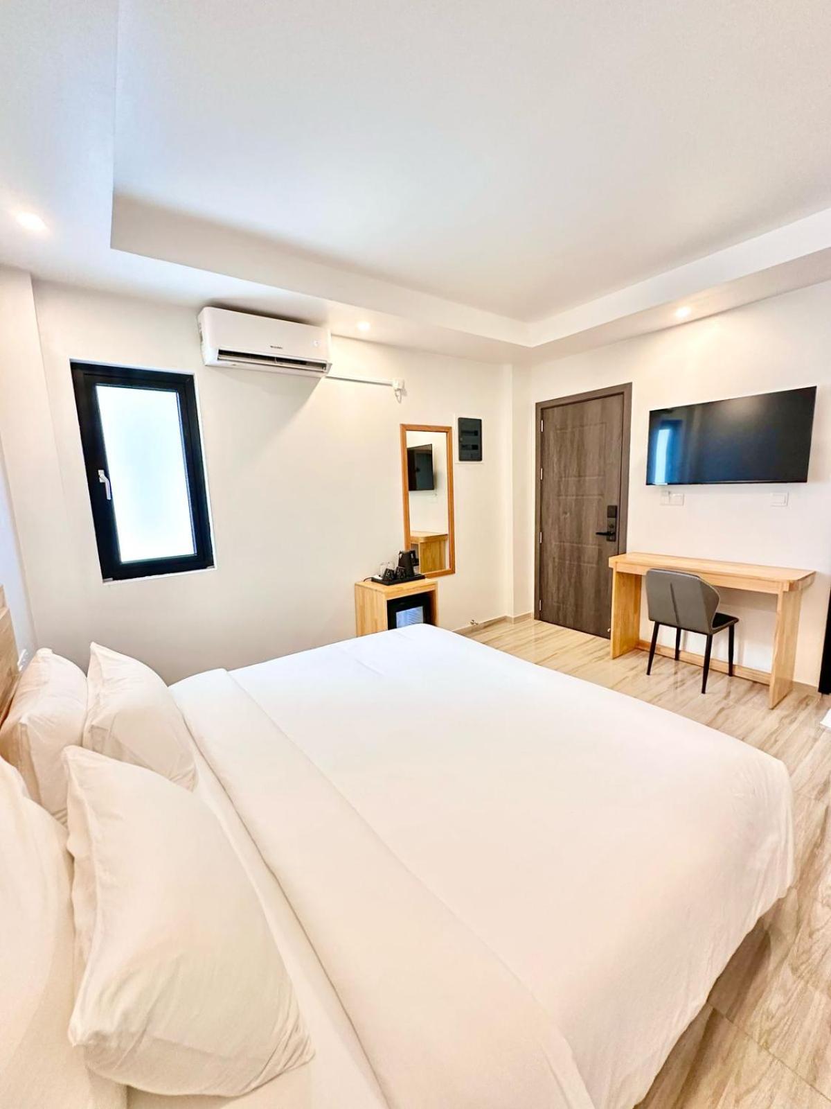 Standard Double Room photo 2