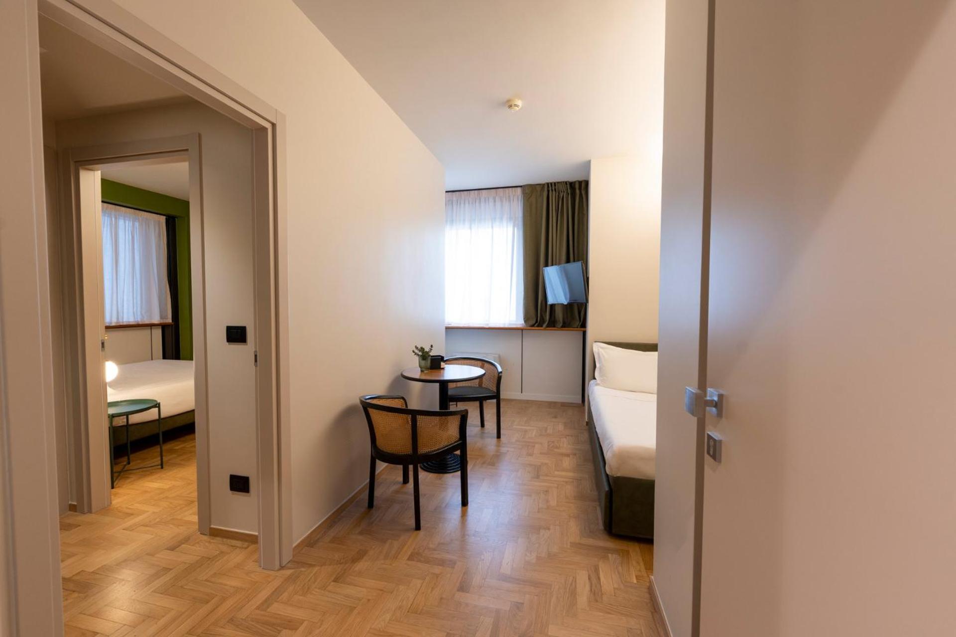 Superior Quadruple Room - Photo 5