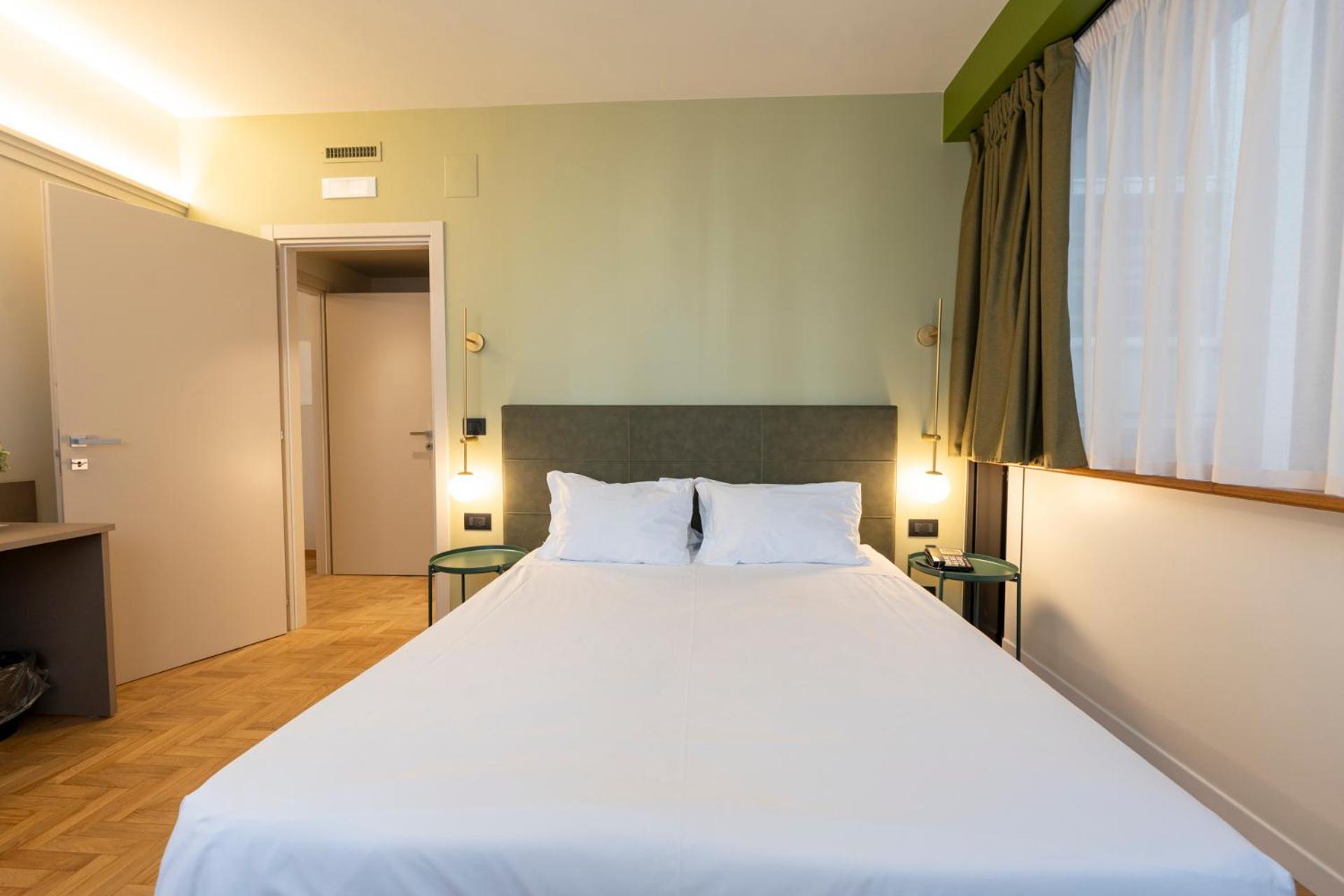 Superior Triple Room - Photo 6