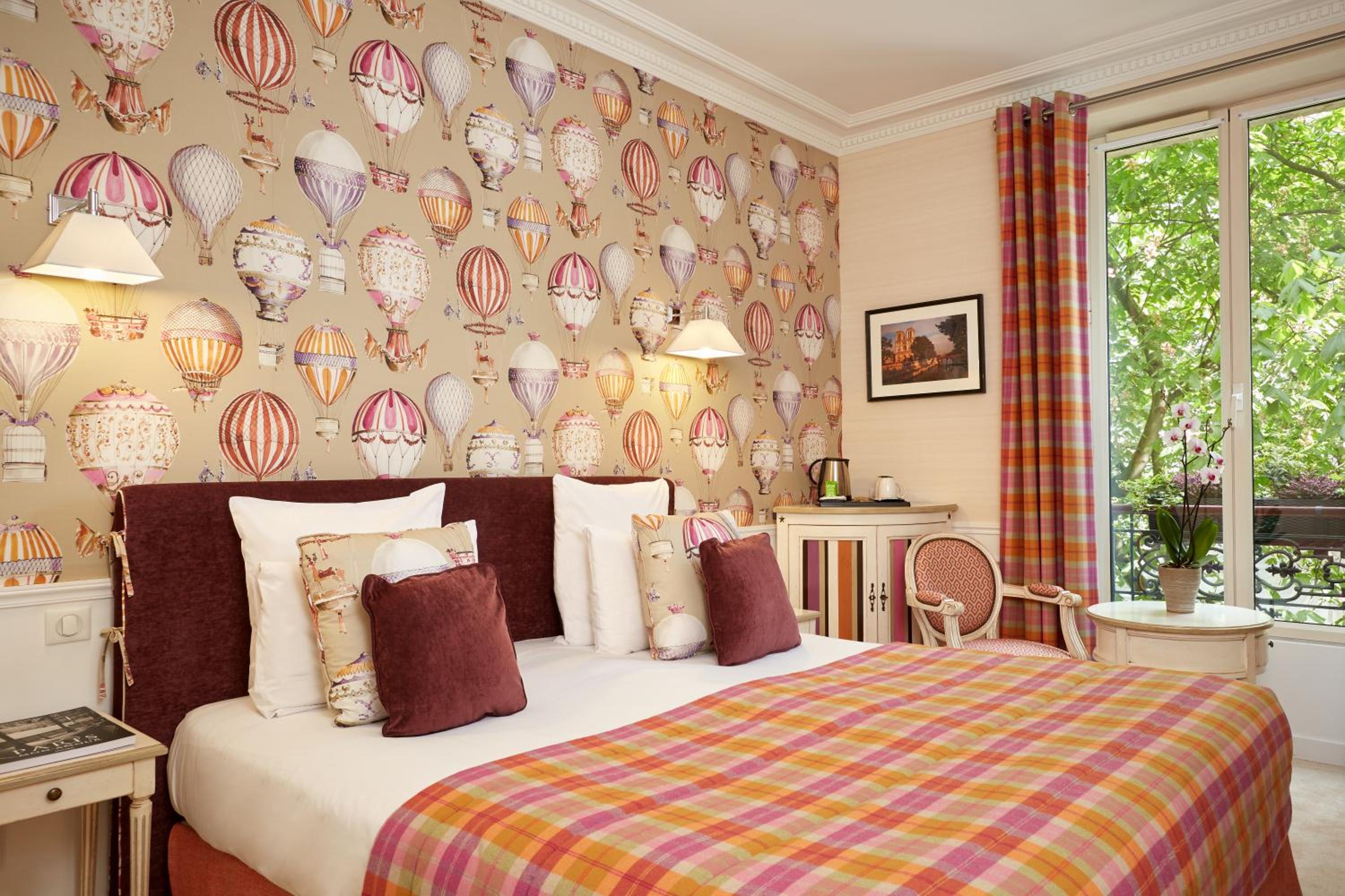 Deluxe Double or Twin Room photo 3