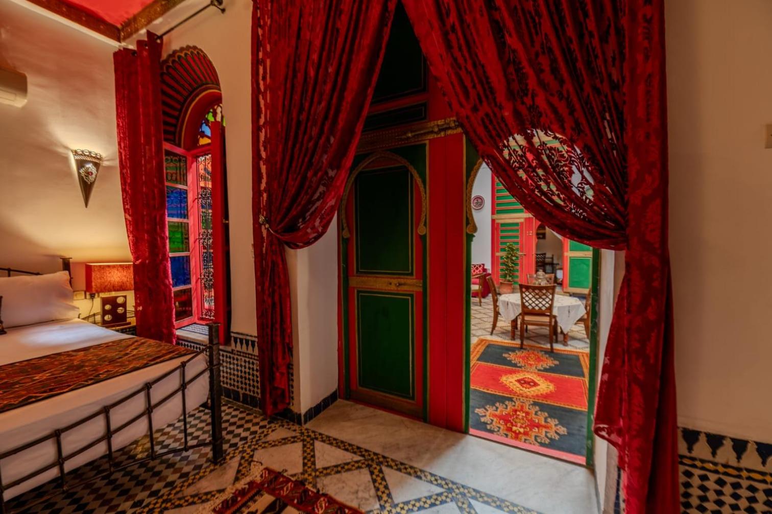 Deluxe King Room photo 2