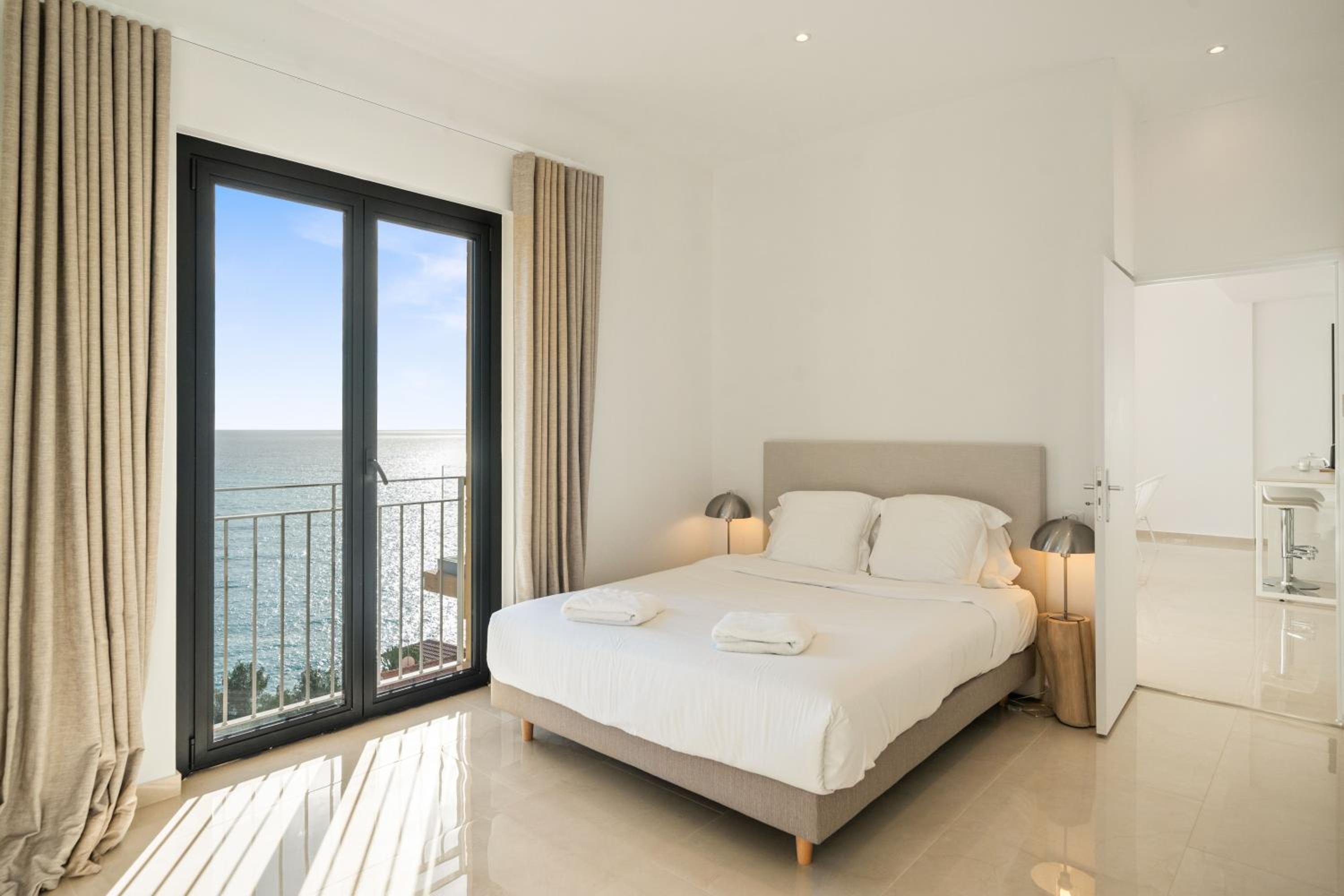 Suite with Sea View