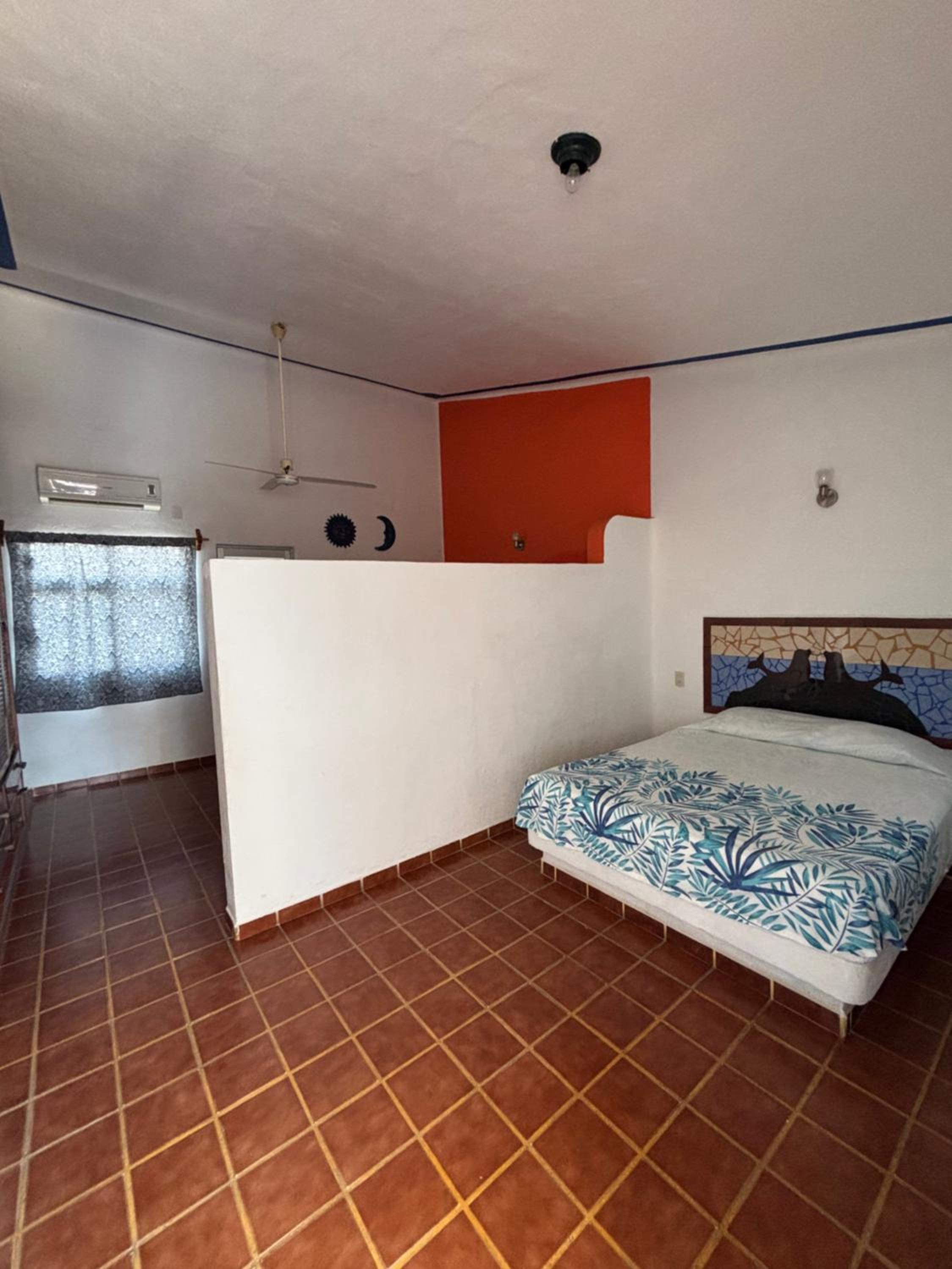 Budget Twin Room photo 3