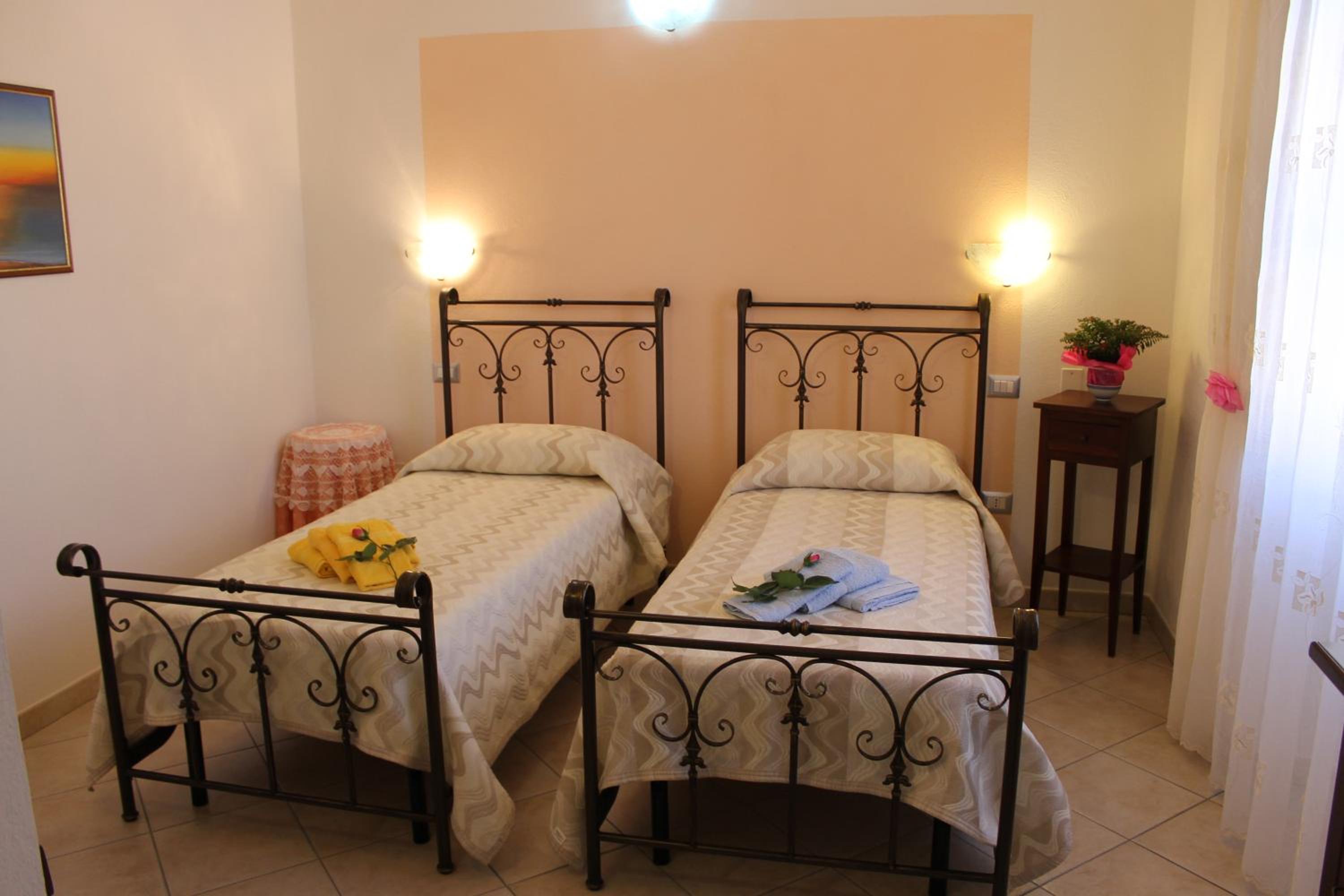 Twin Room photo 2