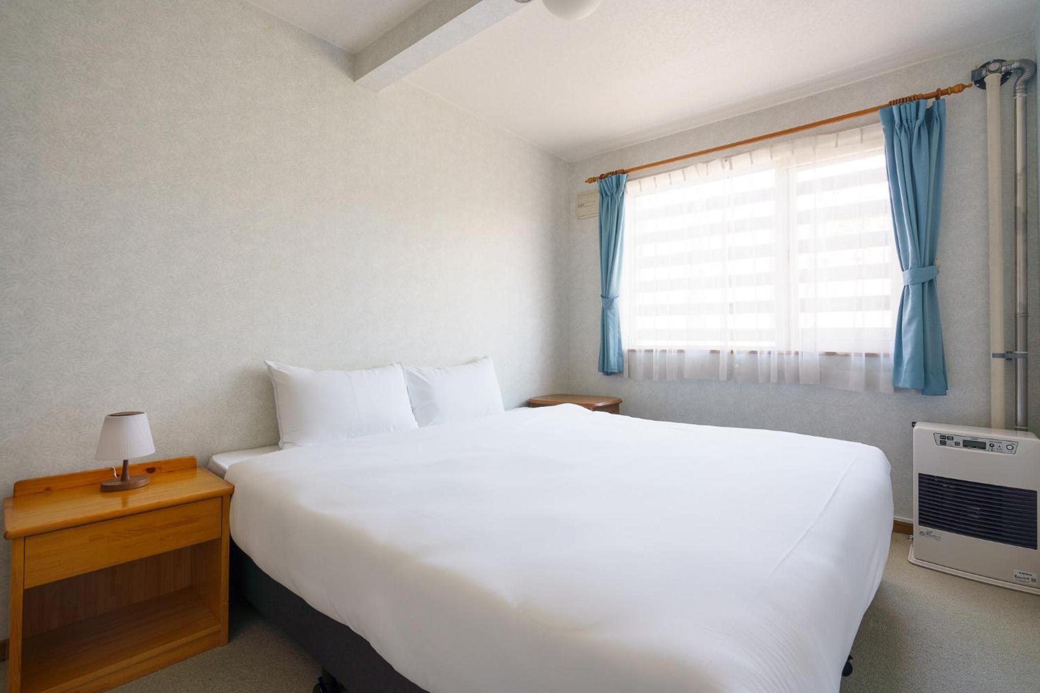 Standard Twin Room photo 2