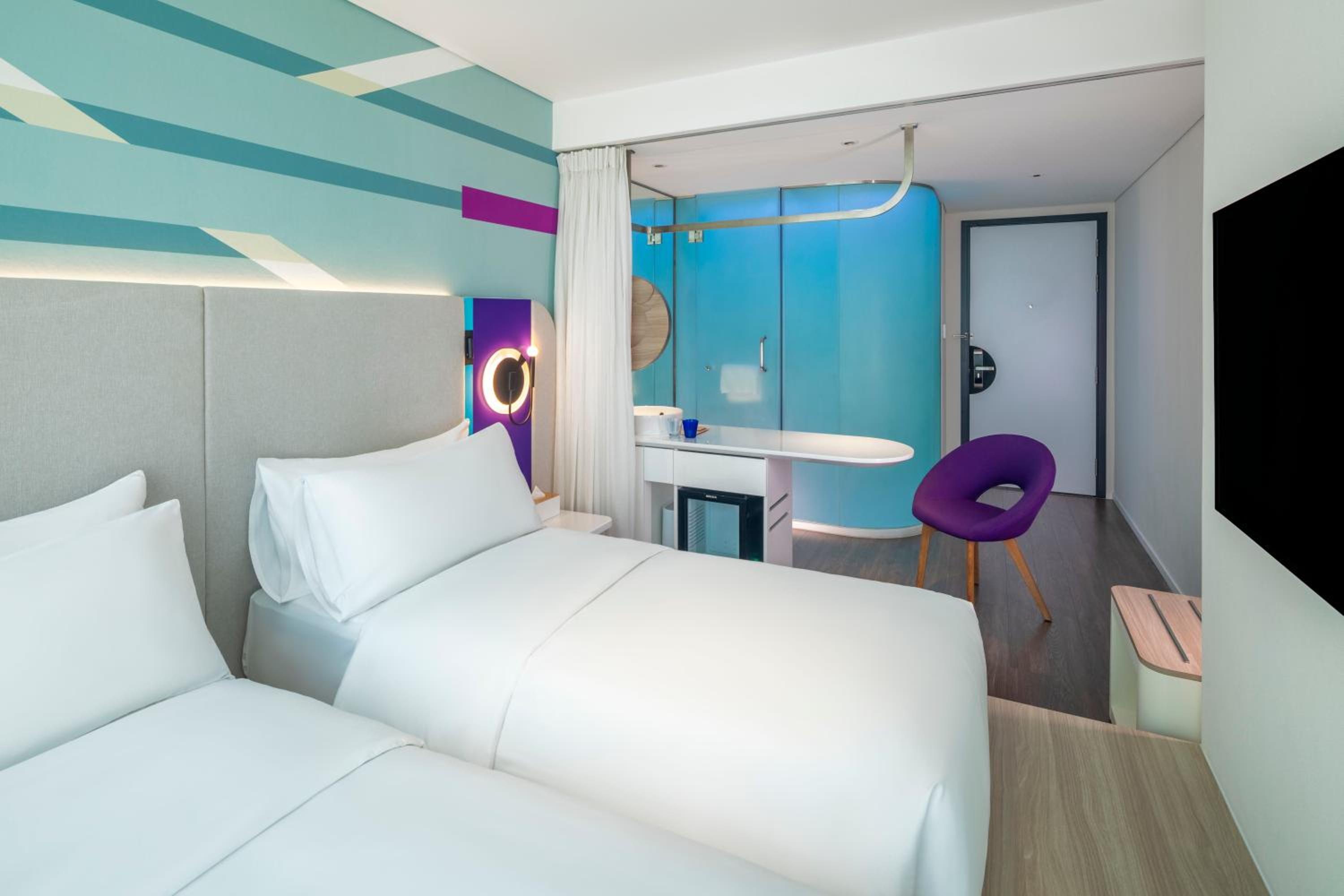 Twin Room - Photo 7