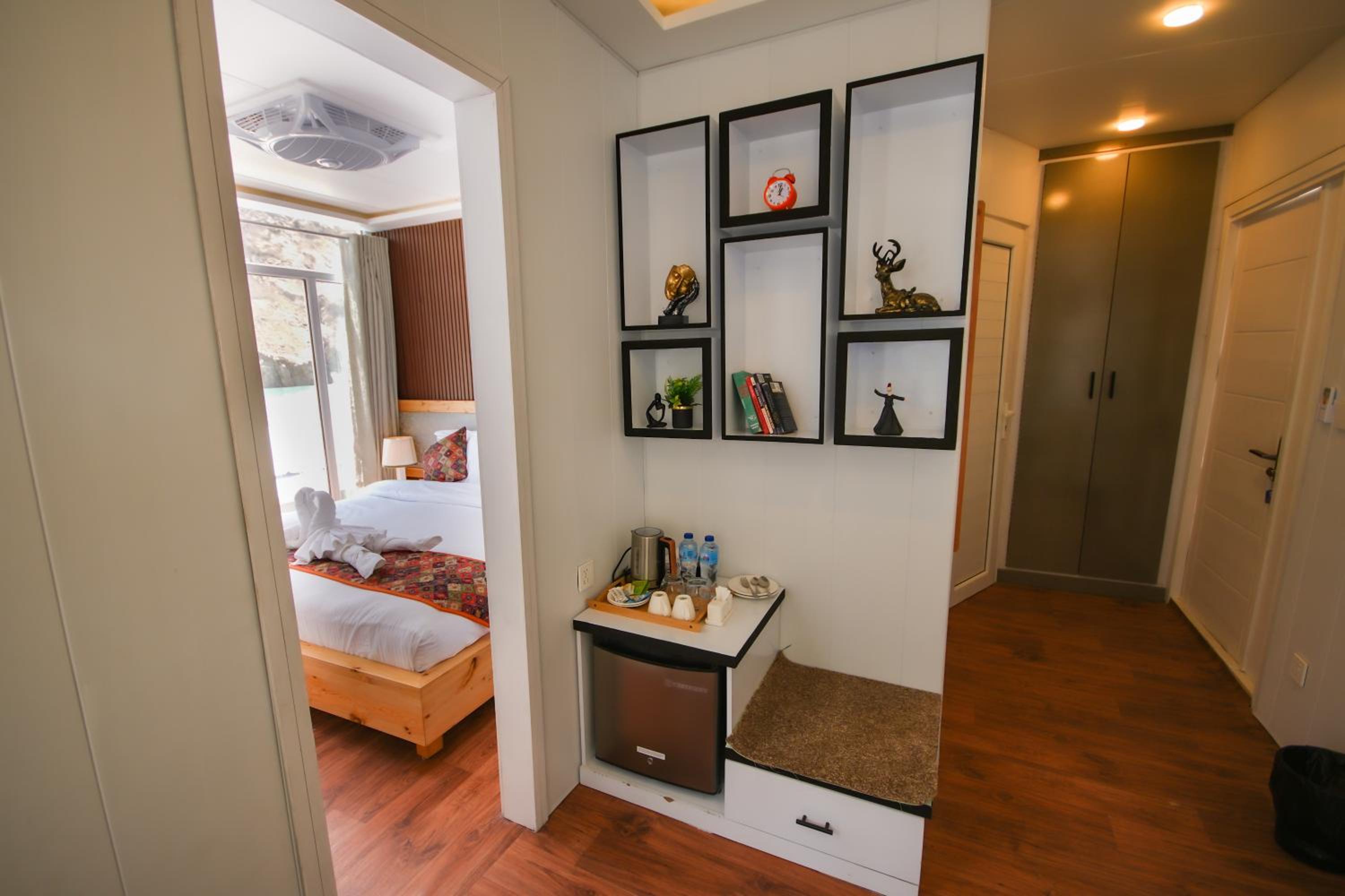 Deluxe Double or Twin Room with Mountain View photo 3