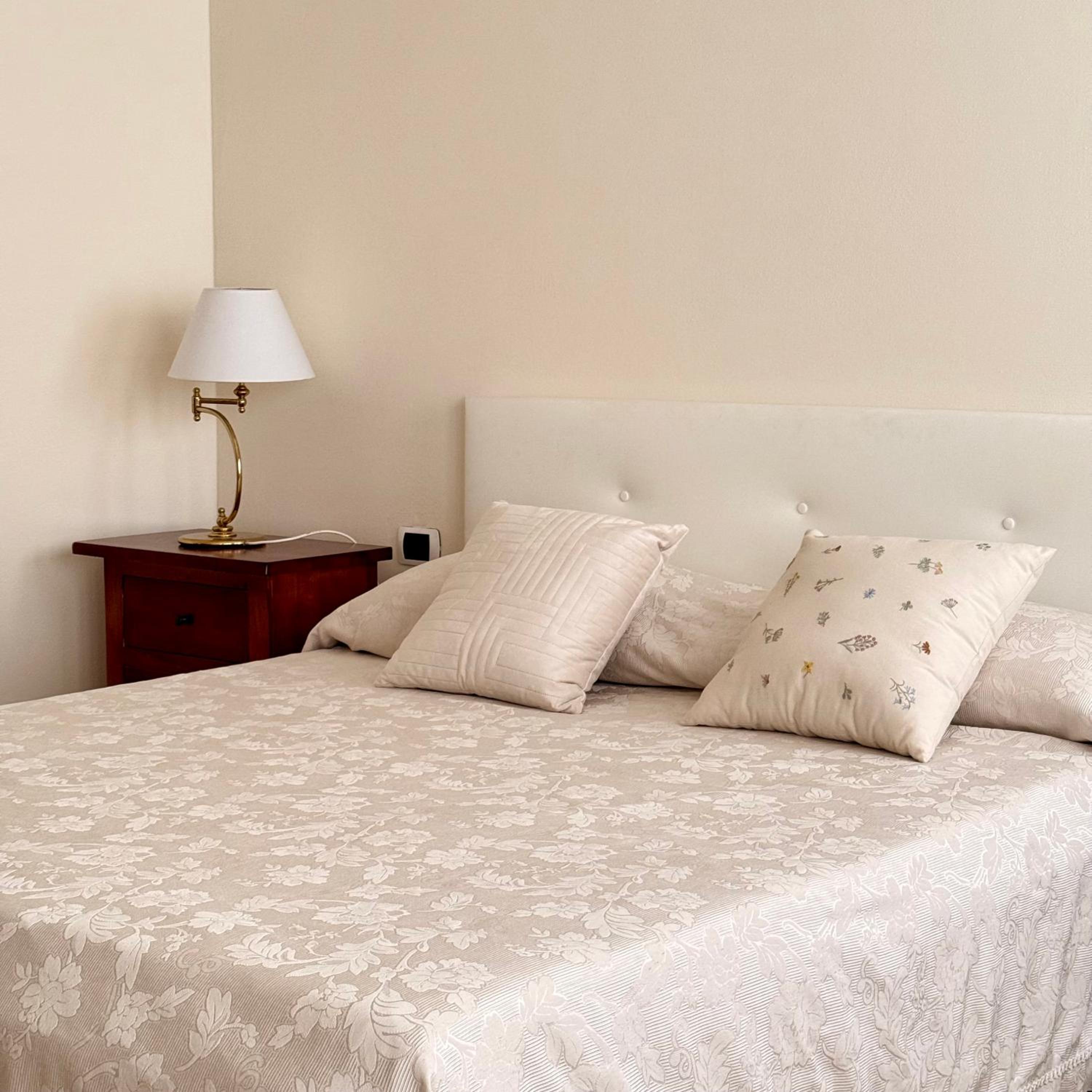 Budget Double Room photo 2