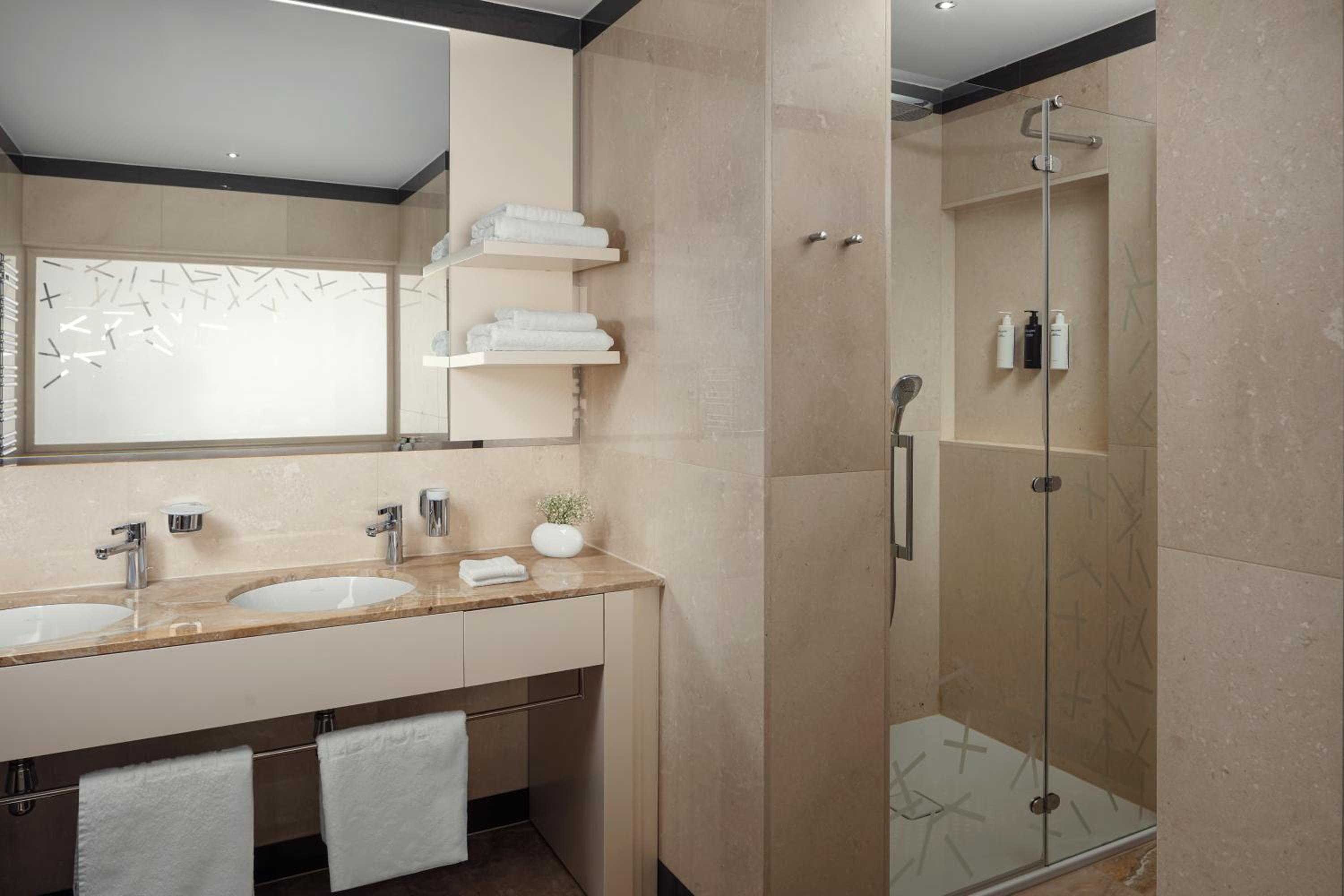 Executive Suite with Terrace and Sea View - Photo 2