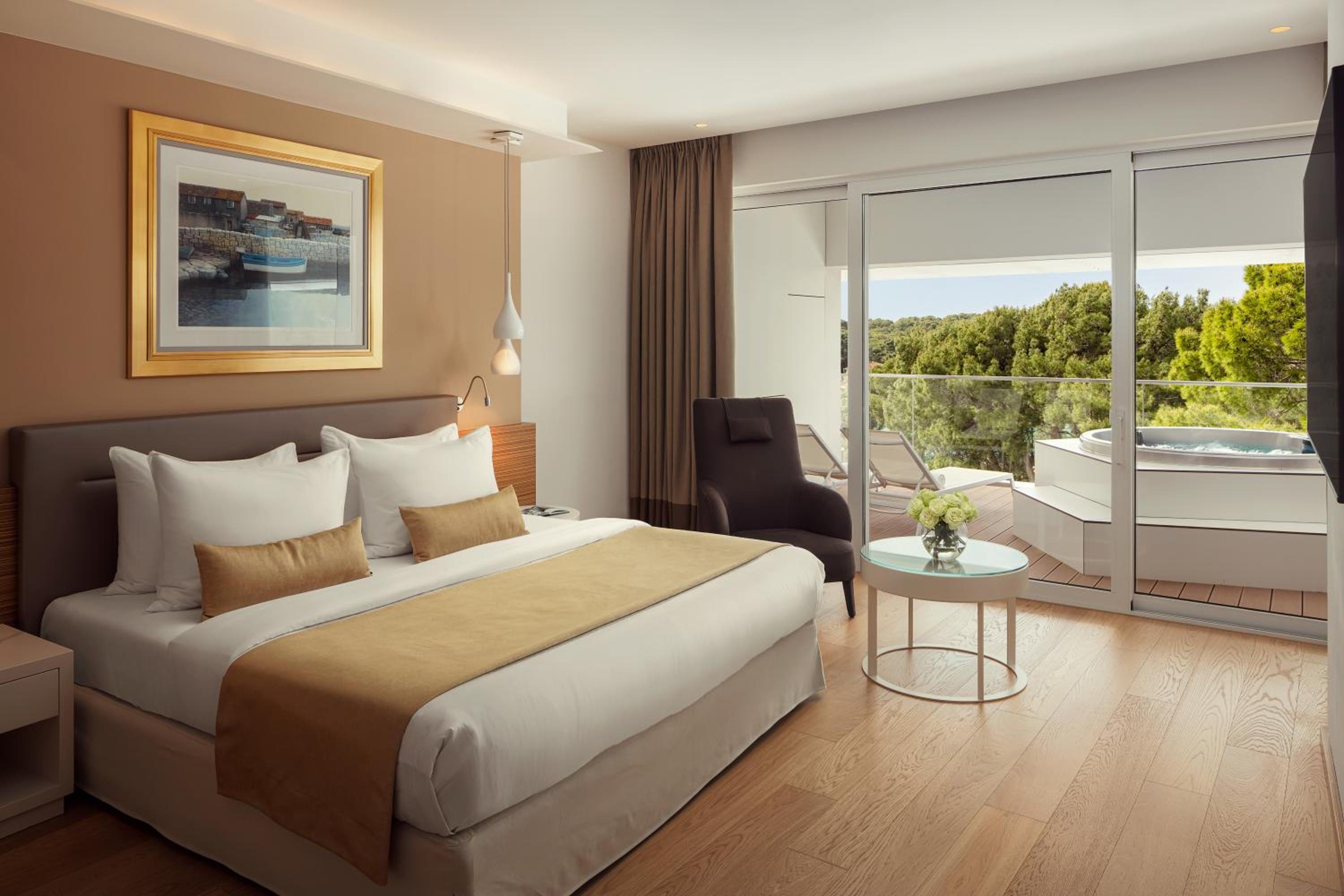 Executive Suite with Terrace and Sea View - Photo 1