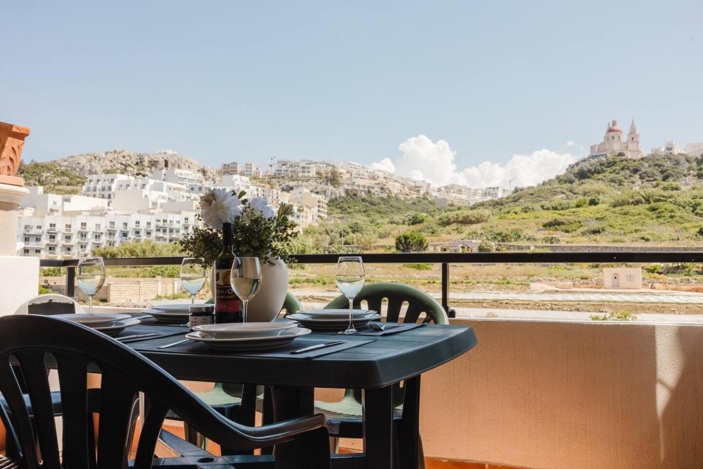Apartment with Terrace