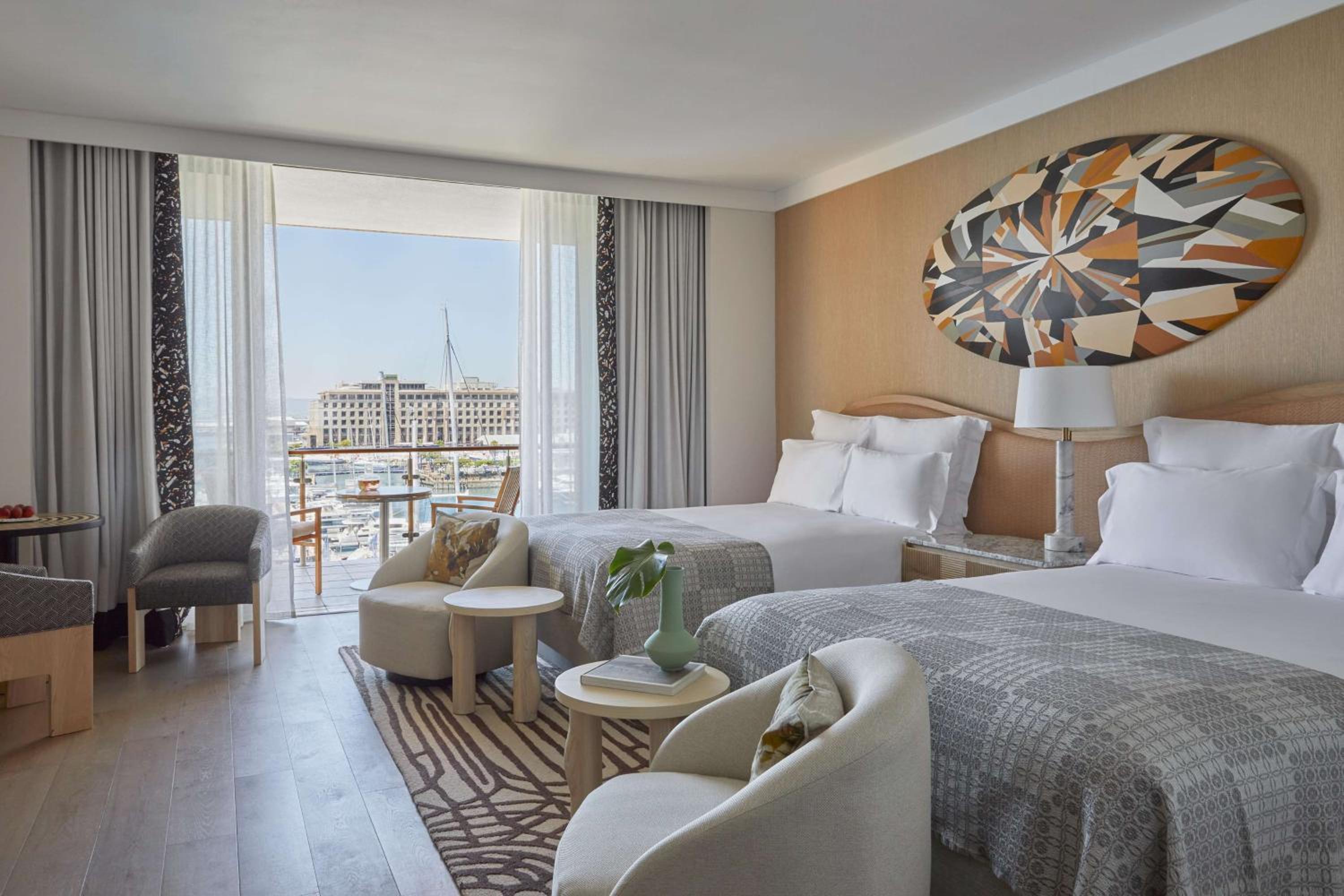 Marina King Room with One King Bed (Non Smoking) photo 3