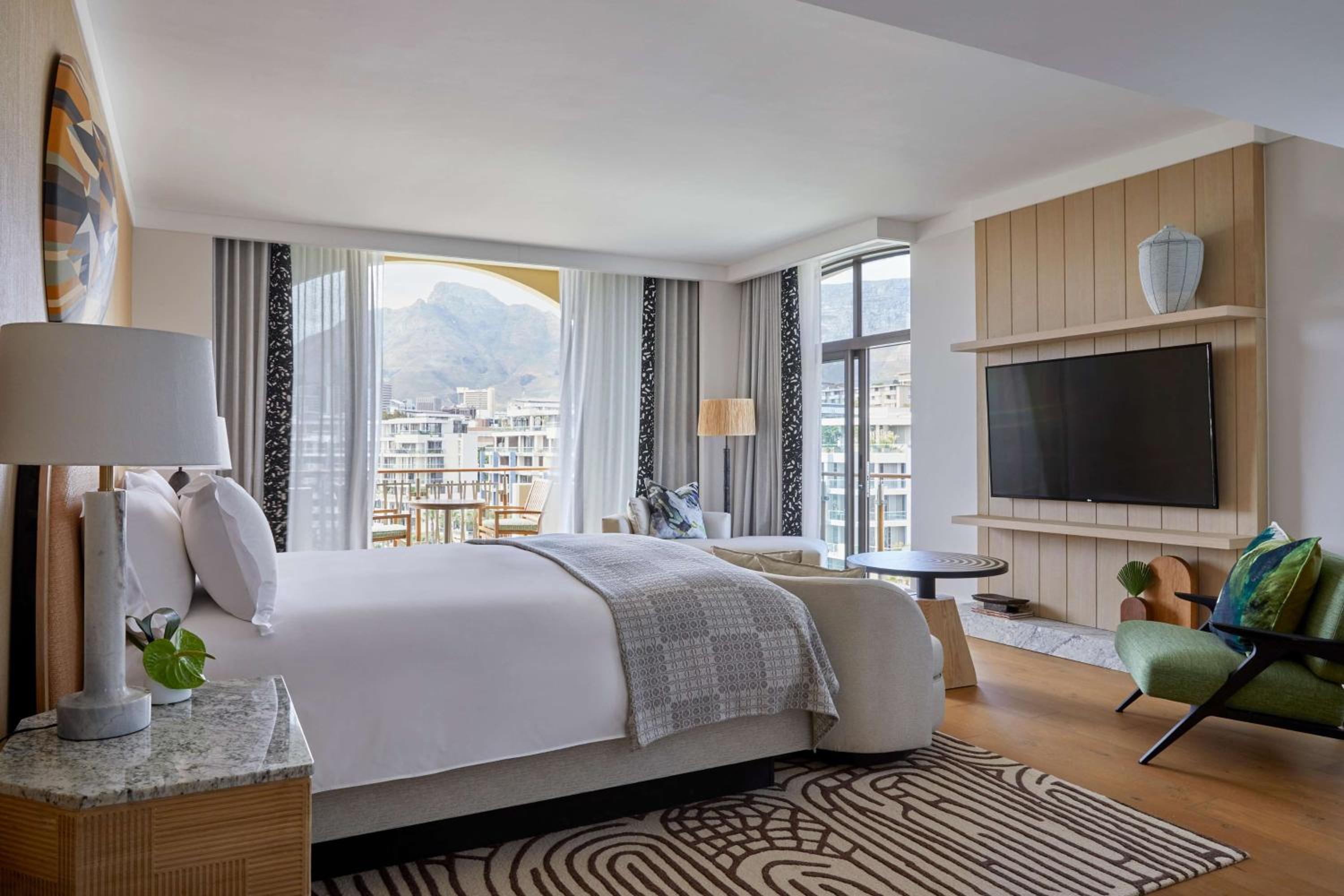 Marina One Bedroom Suite (non Smoking)