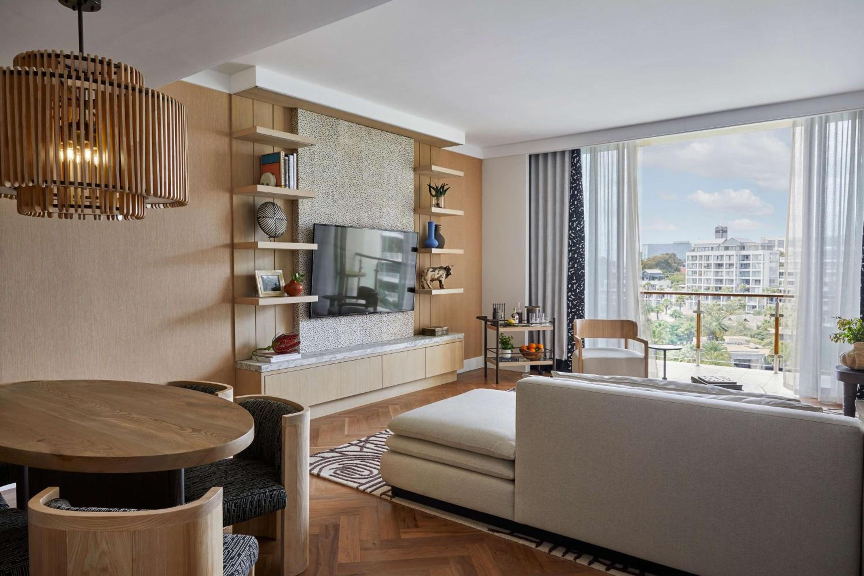 Marina One Bedroom Suite (non Smoking)