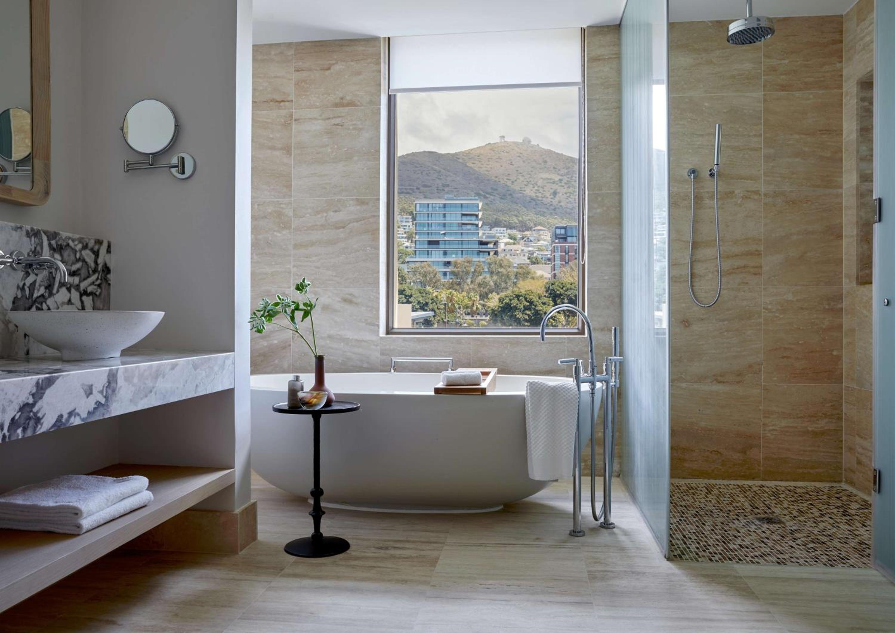 Marina One Bedroom Suite (non Smoking)