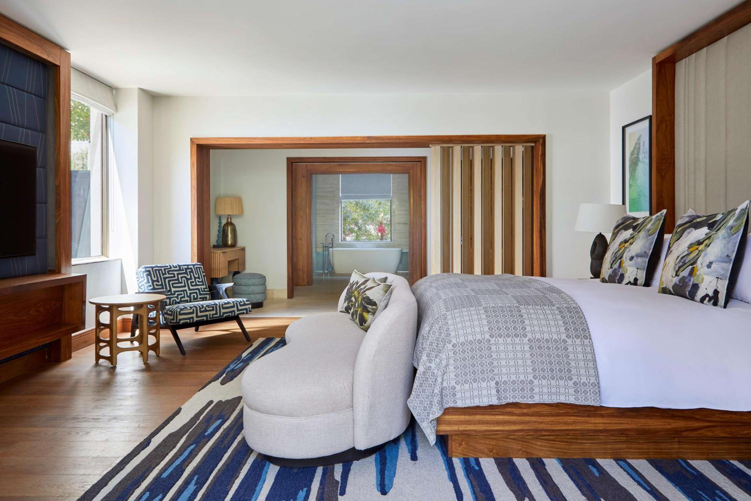 Island Grand One Bedroom Grand Suite (non Smoking)