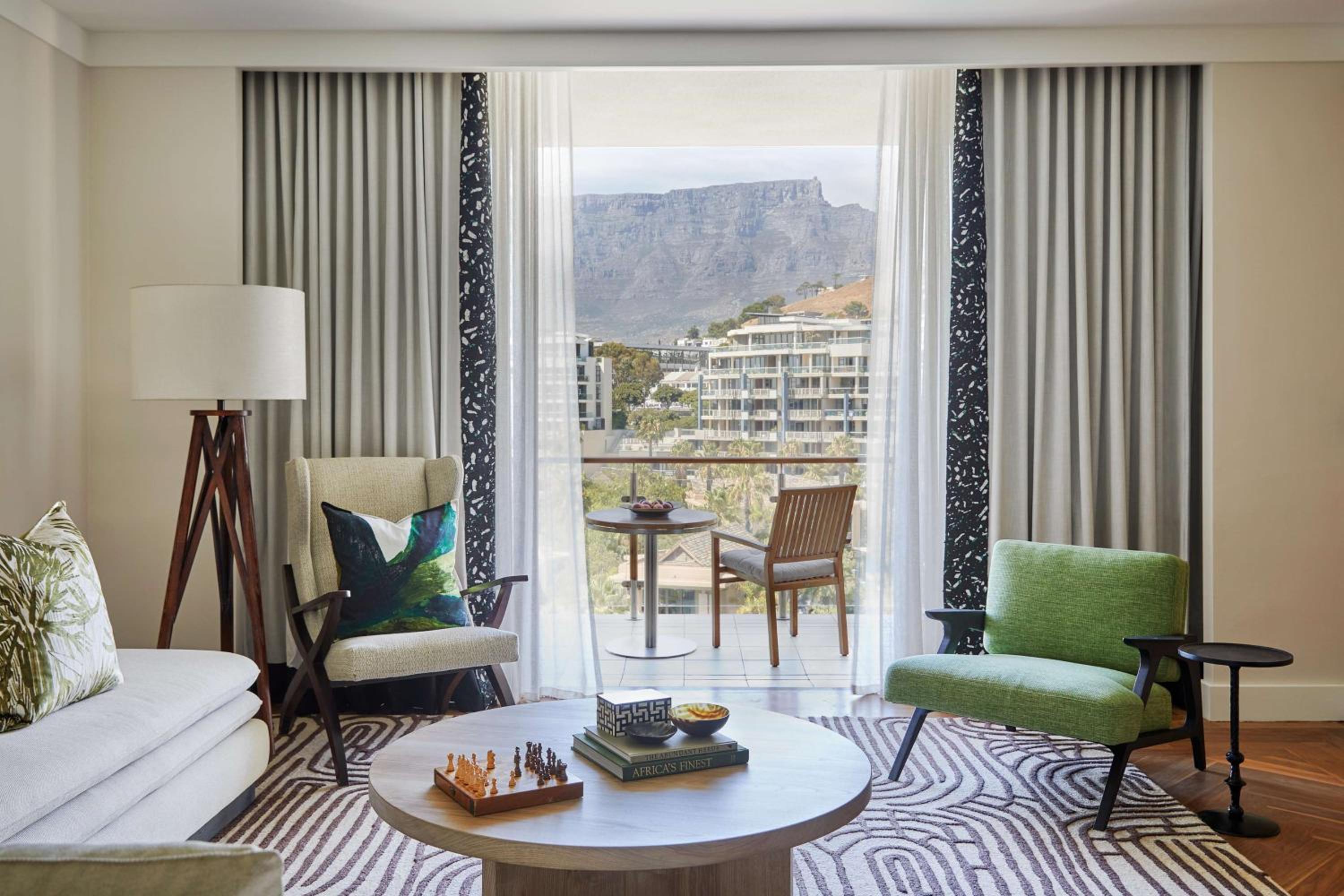 Marina One Bedroom Suite (non Smoking)