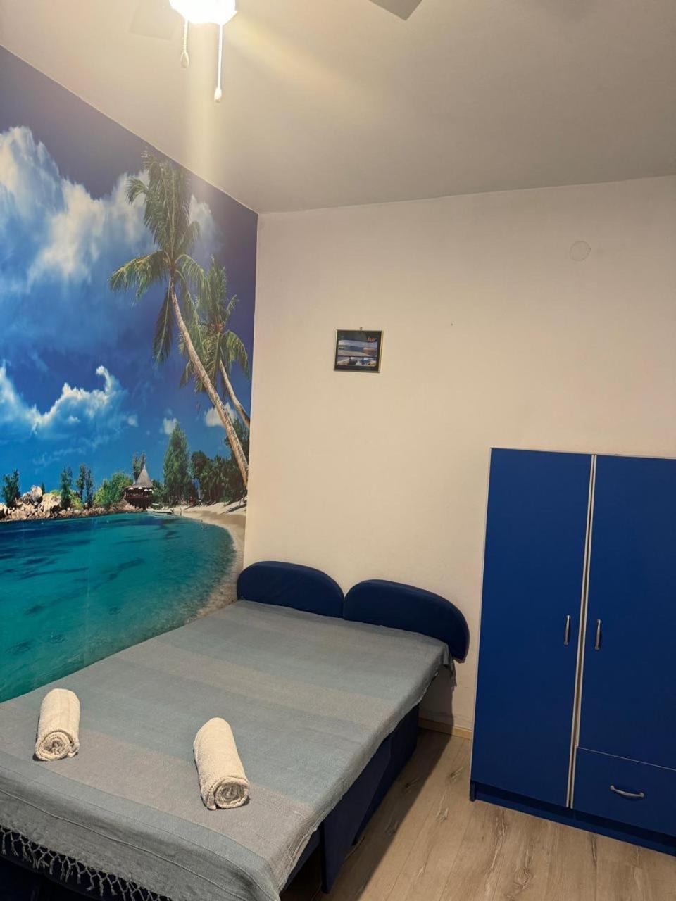 One-Bedroom Apartment with Balcony