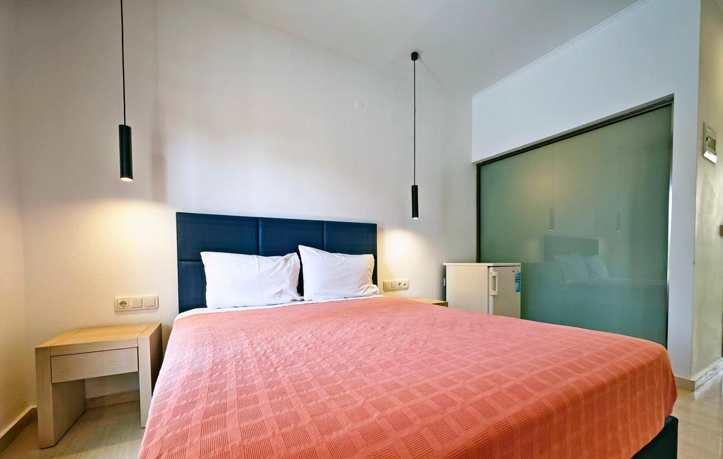 Single Room with Private pool