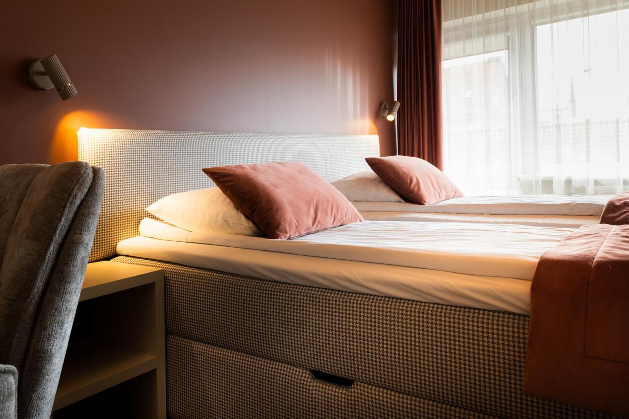 Standard Double or Twin Room - Photo 4