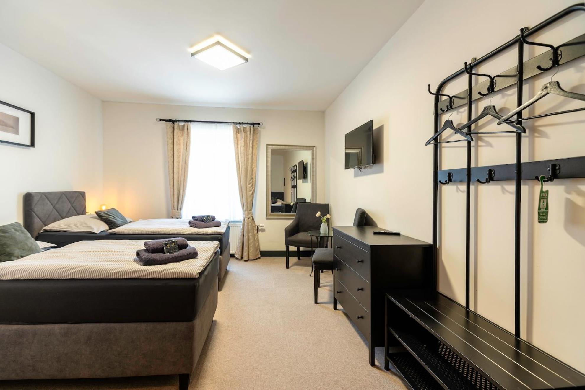 Classic Triple Room photo 2