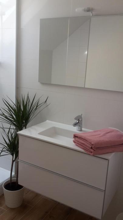 Double Room with Private External Bathroom