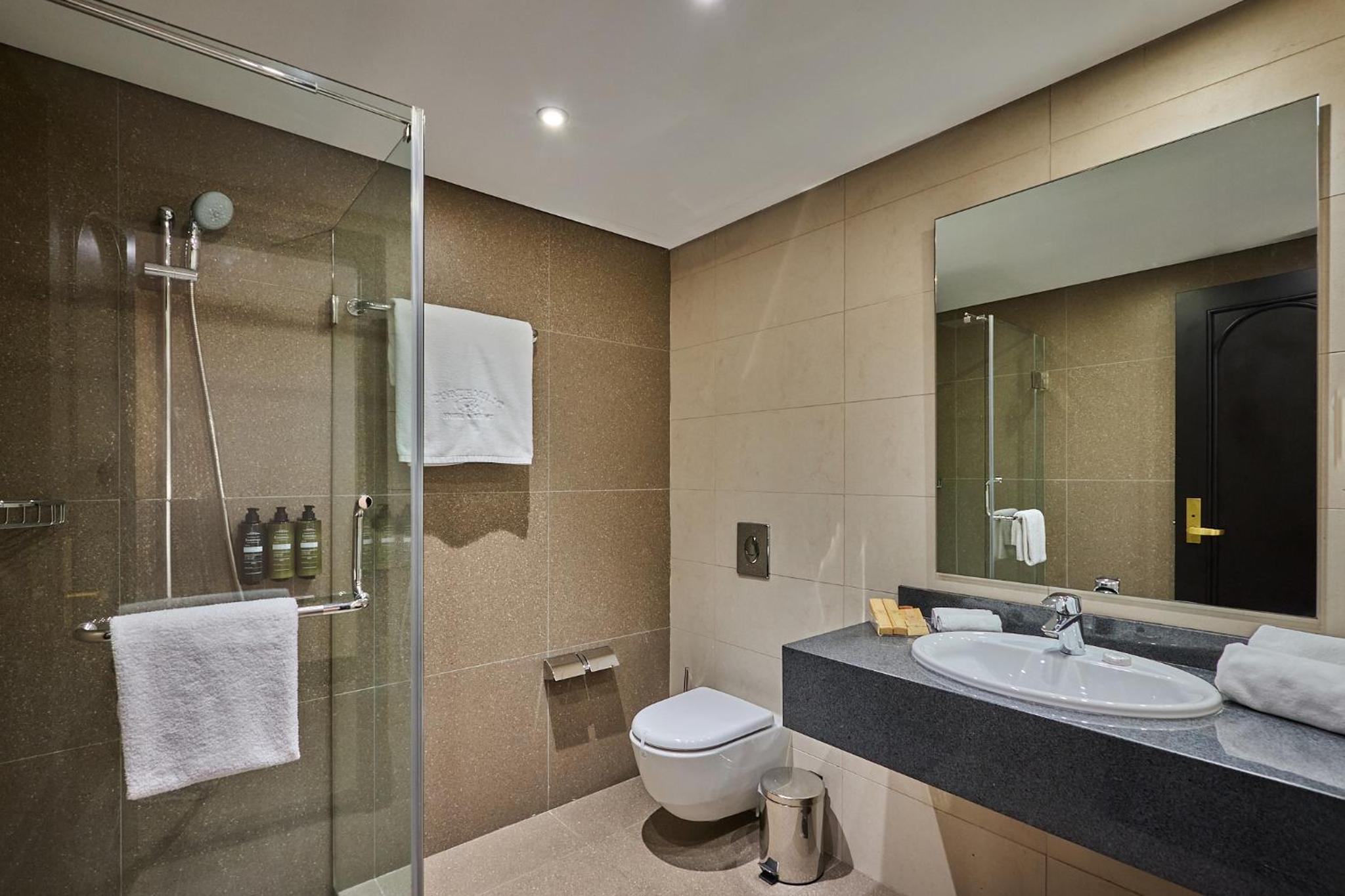 Superior Triple Room photo 3