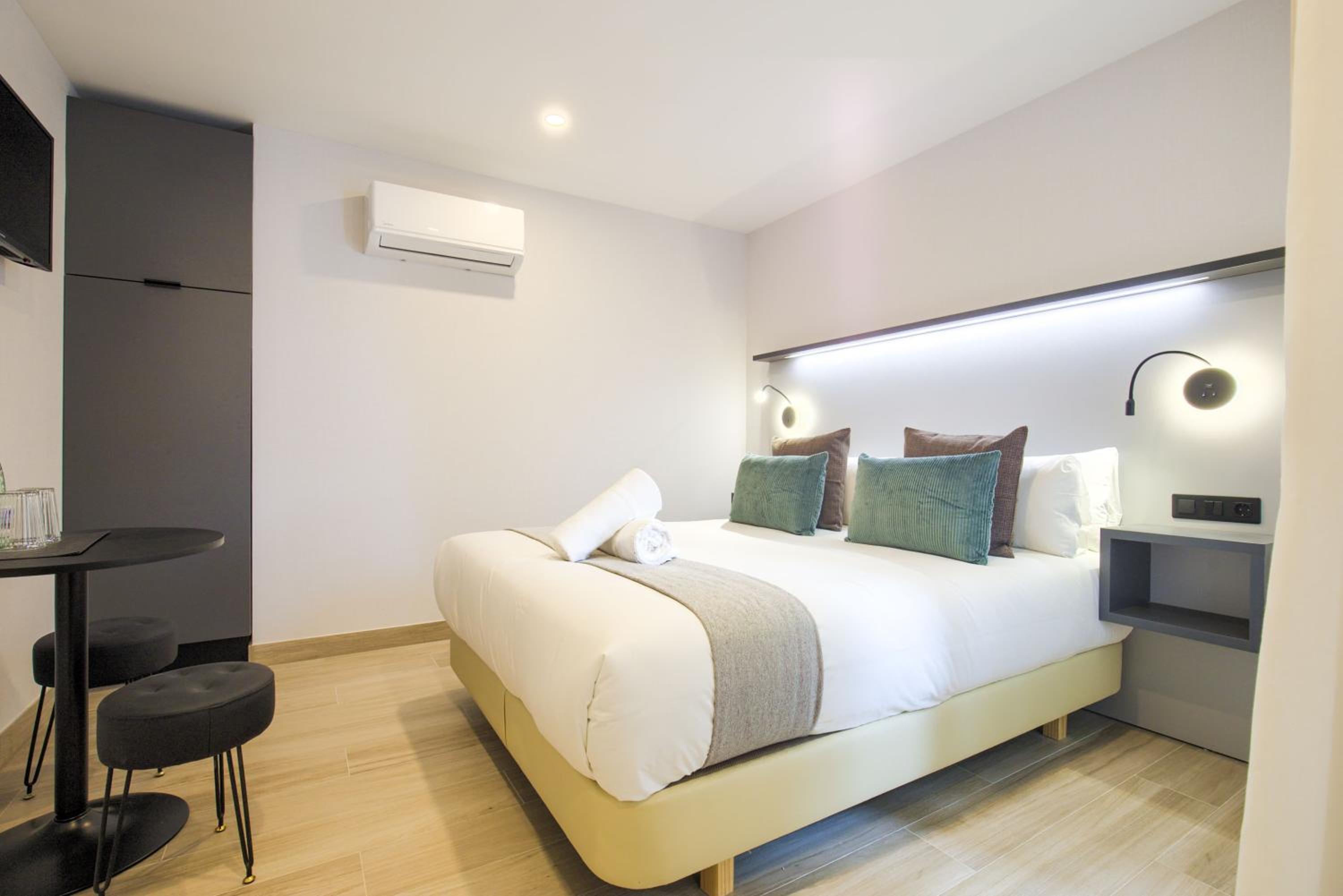 Double Room - Disability Access photo 2