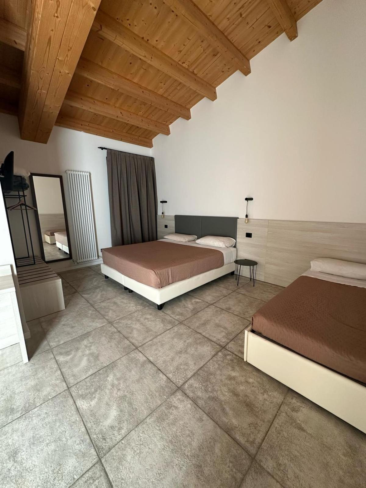 Double or Twin Room - Photo 1