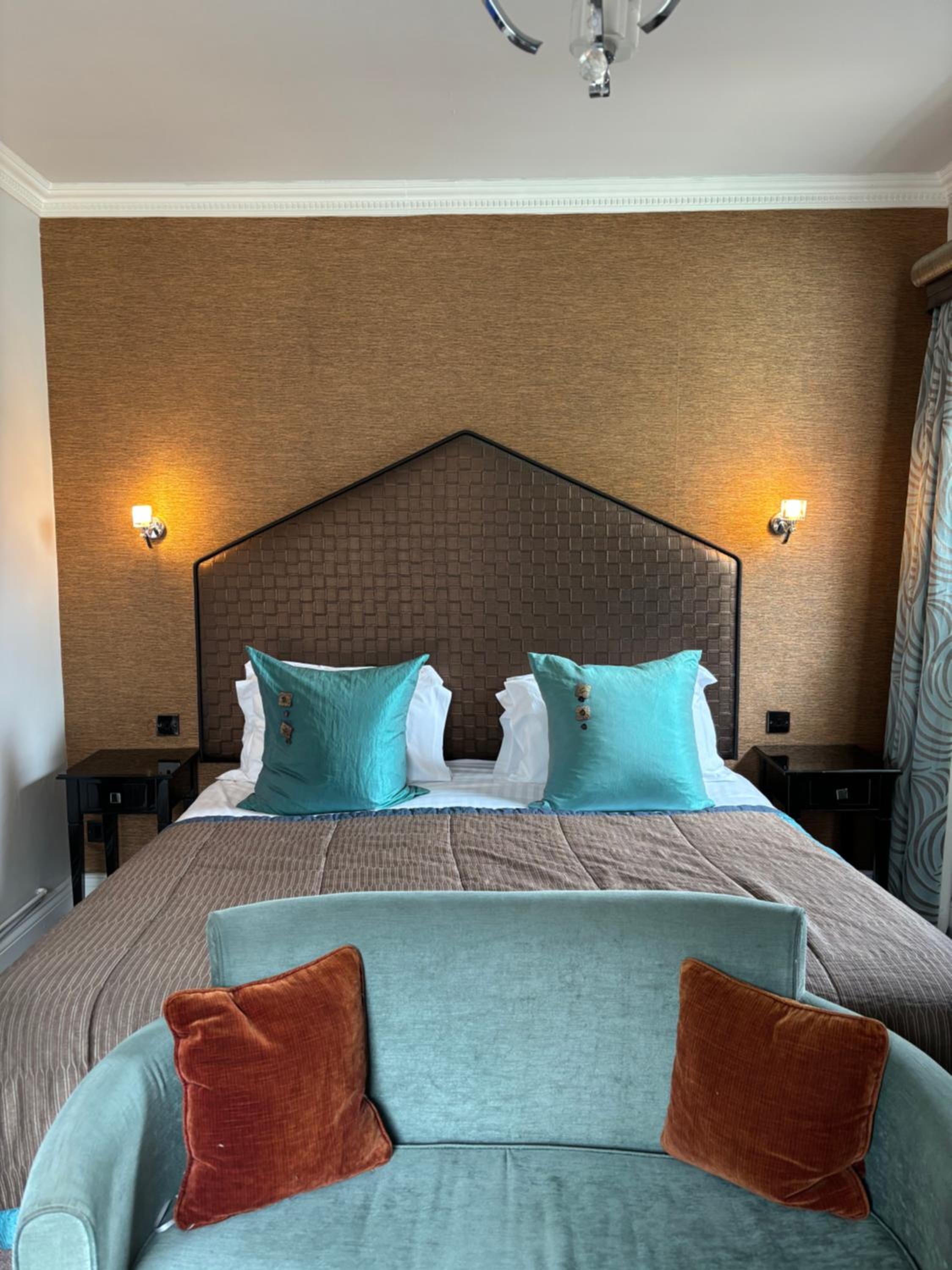 Executive ‘Quays’ Double or Twin