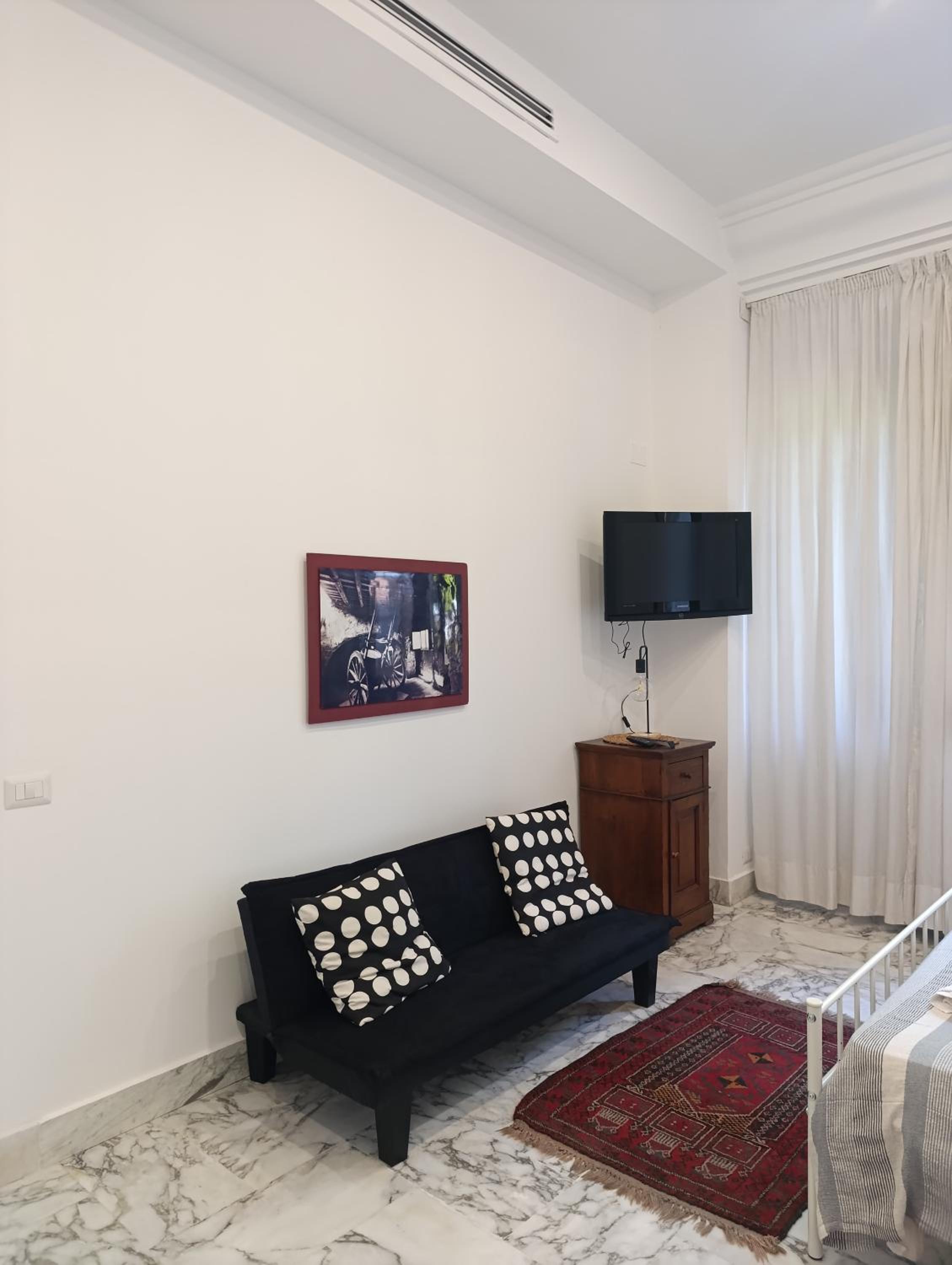 Double Room With Balcony And Sea View photo 2