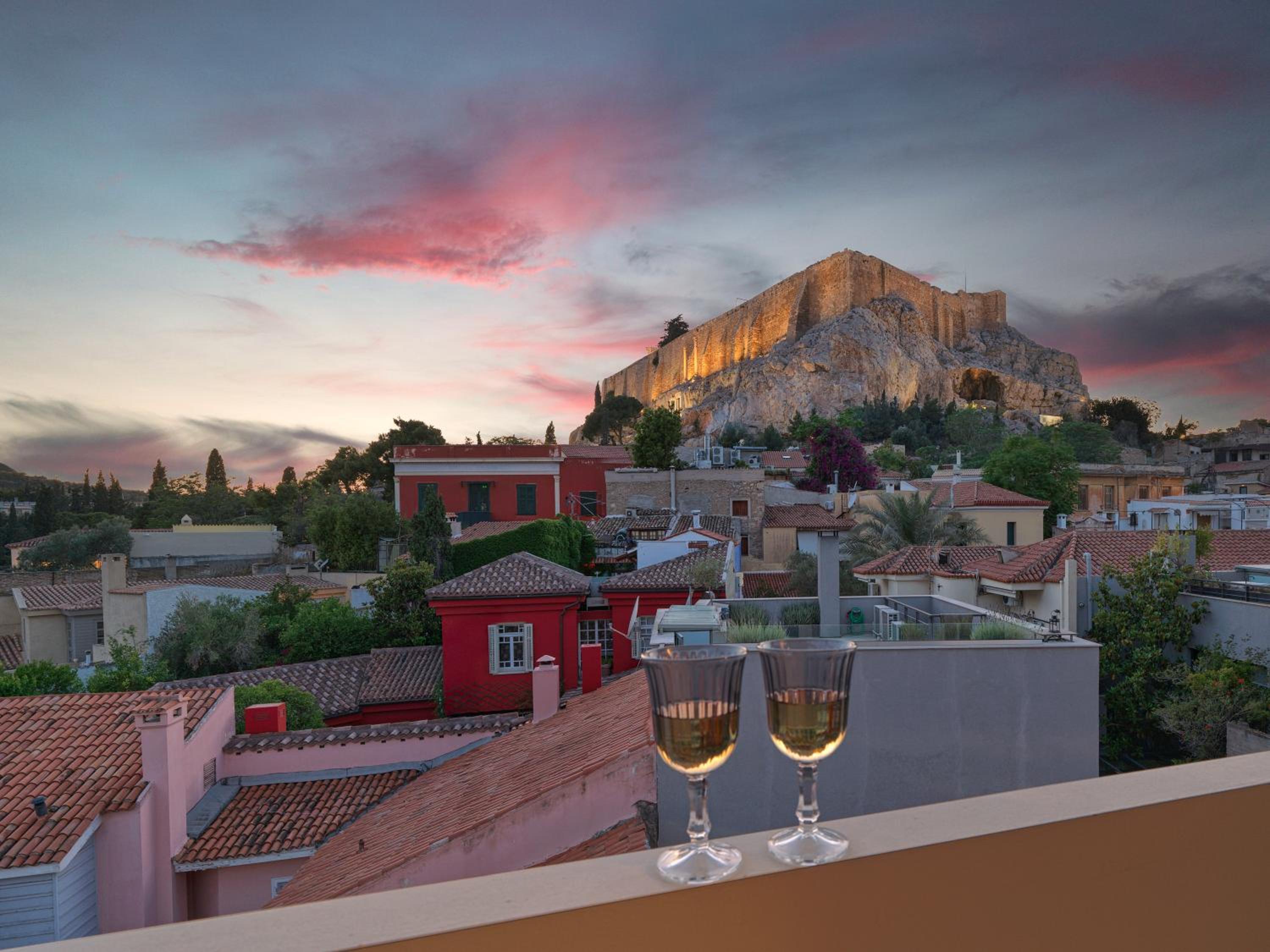 Deluxe One-Bedroom Apartment with City View