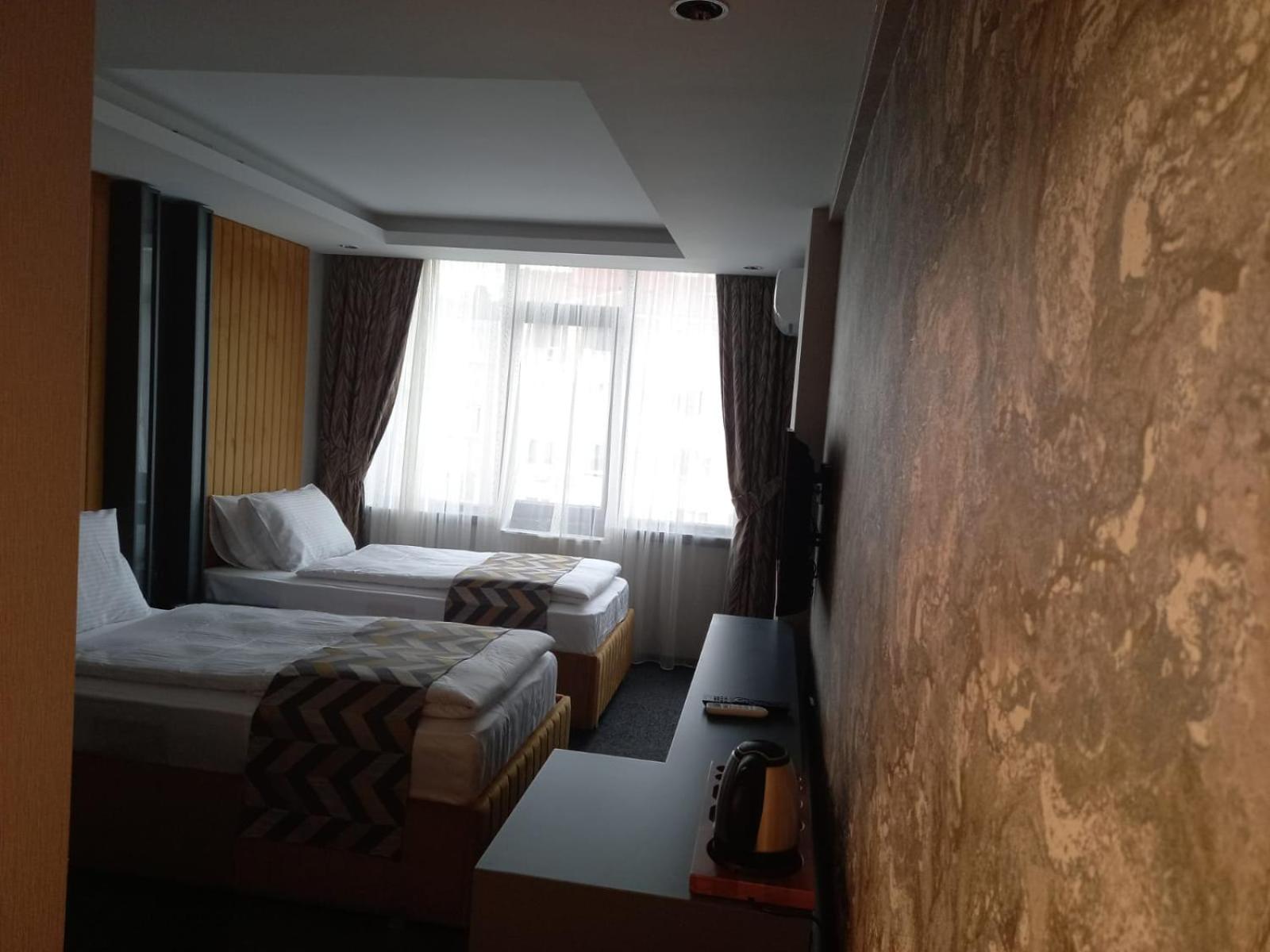 Double or Twin Room photo 1