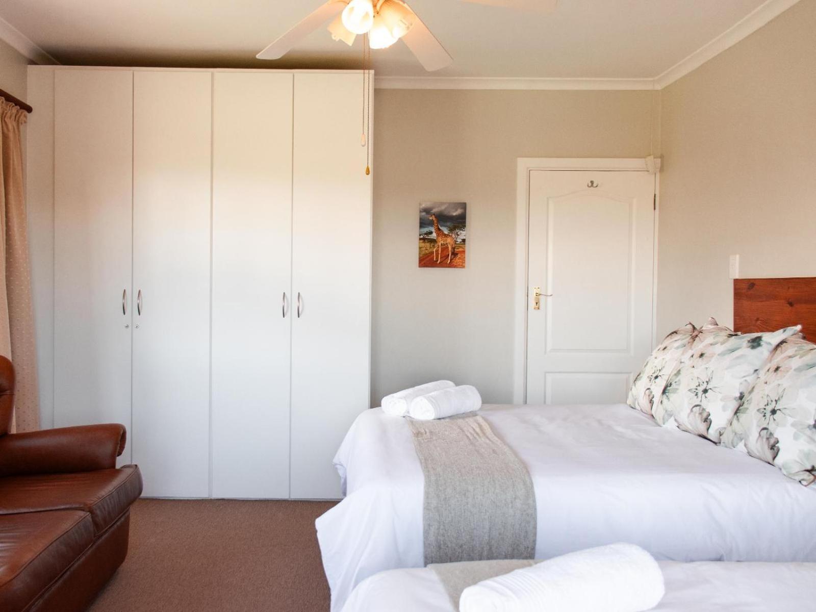 Deluxe Holiday Home photo 3