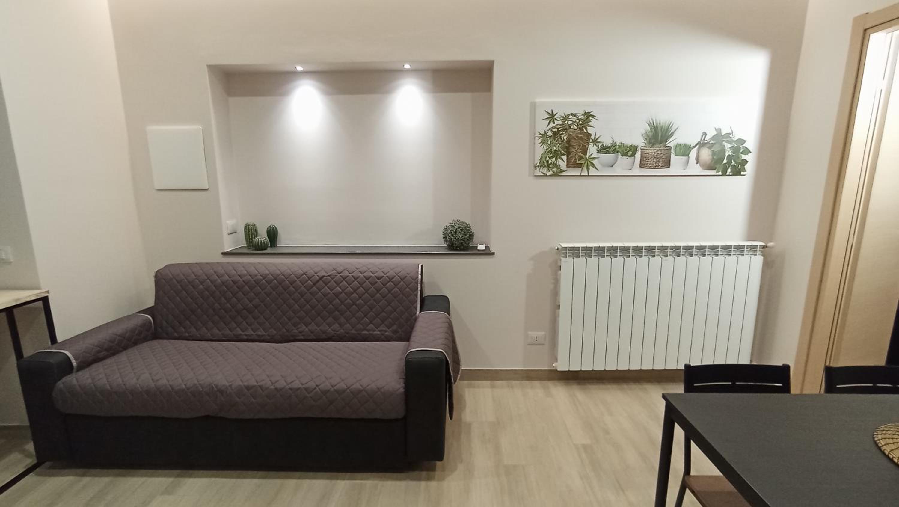 One-Bedroom Apartment with Terrace photo 2