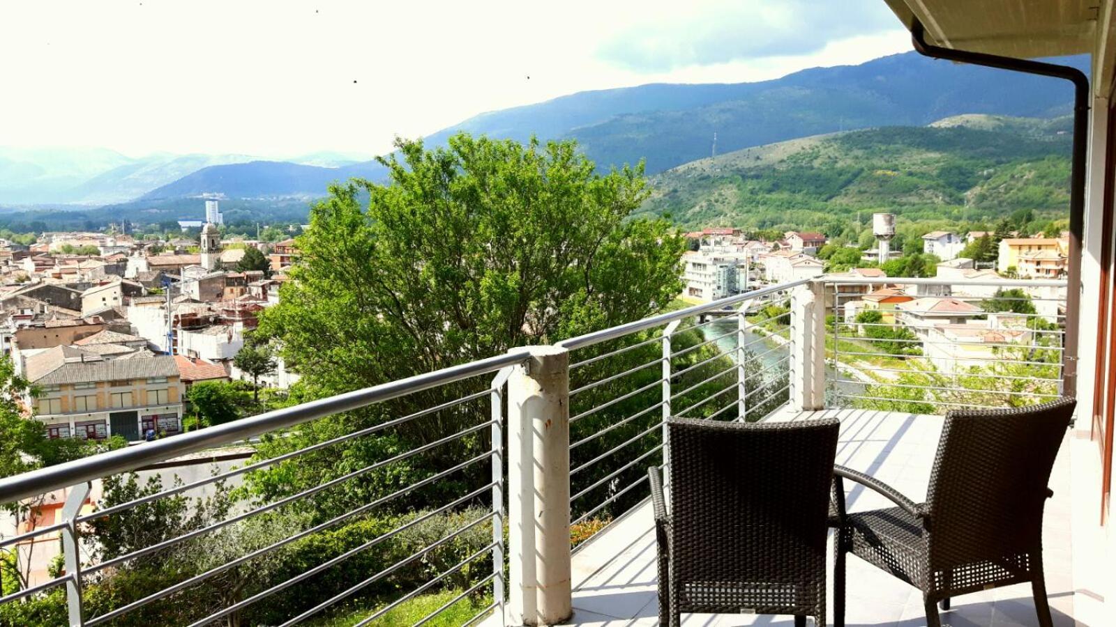 Suite with Mountain View photo 3