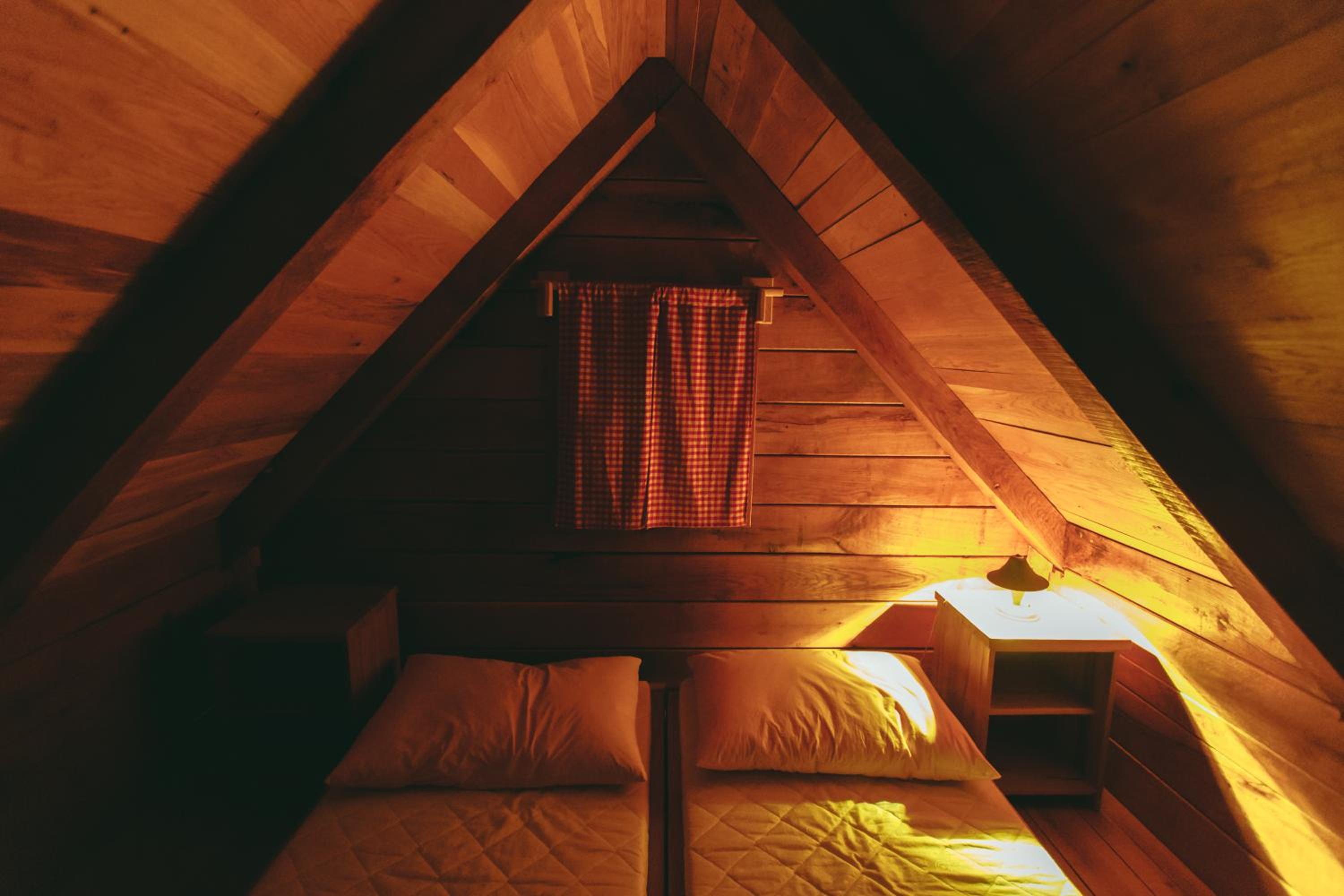 Superior Bungalow photo 1