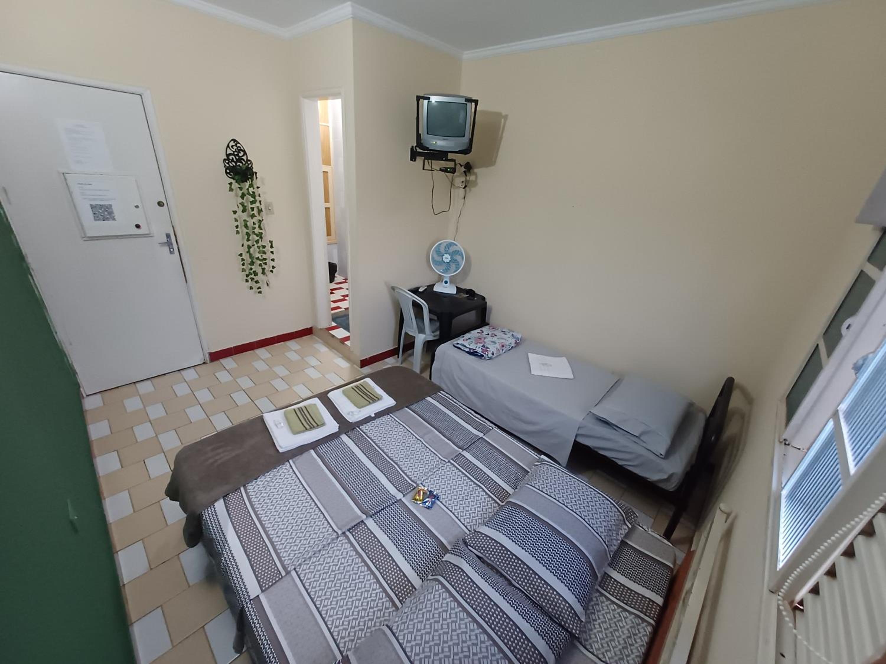 Economy Double Room photo 3