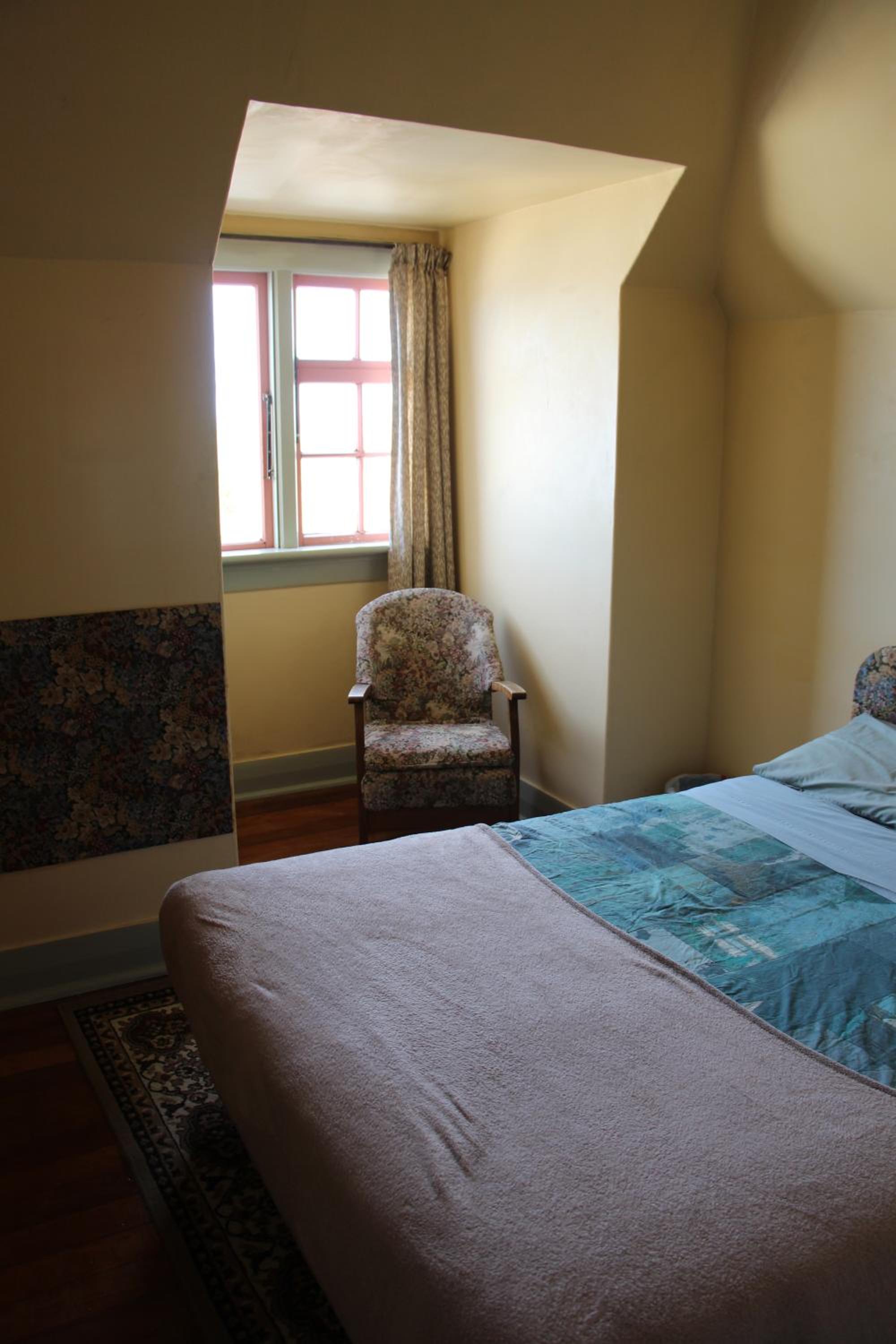 Standard Double Room - Photo 3