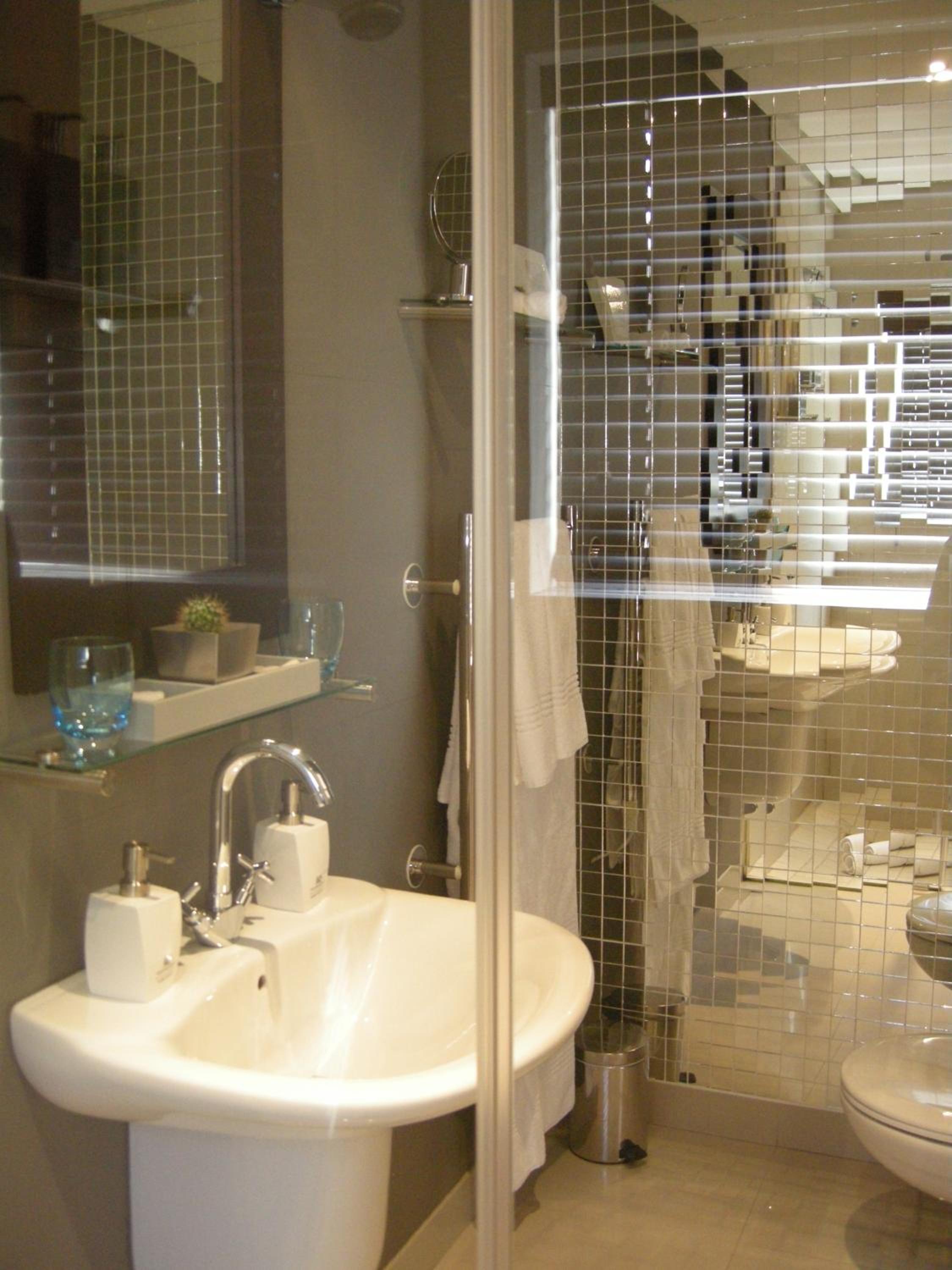 Deluxe Double Room - Photo 3