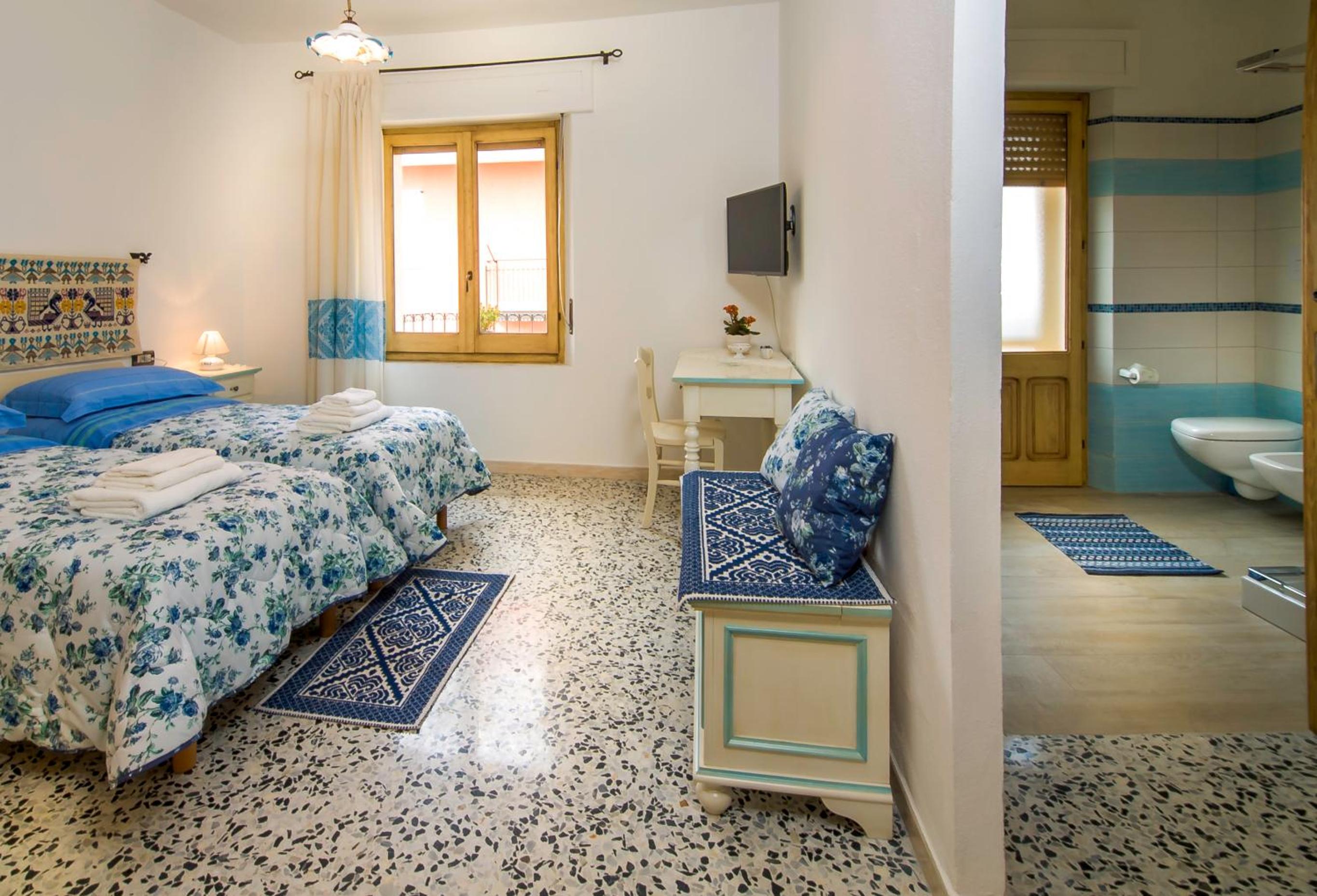 Triple Room - Photo 1