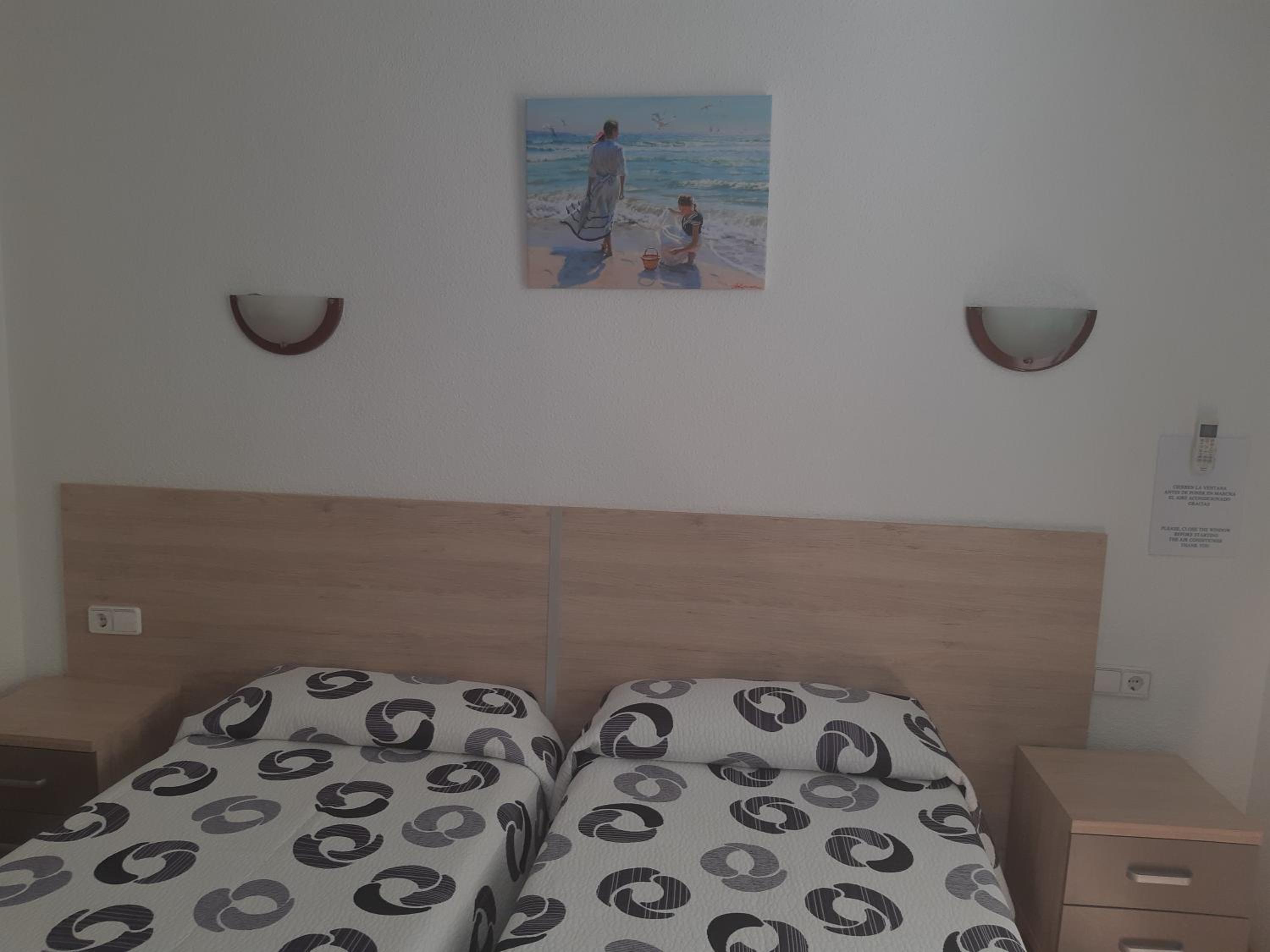 Economy Twin Room