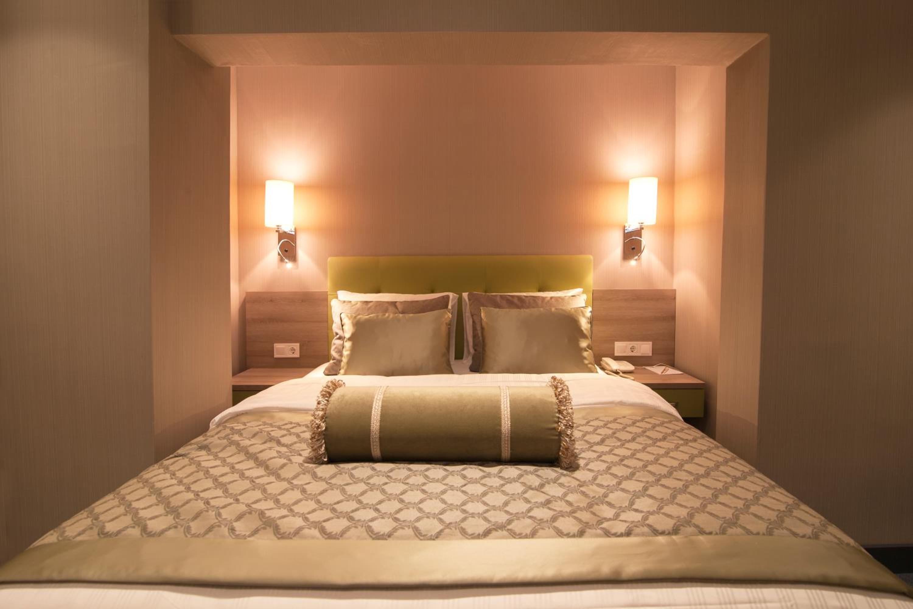 Standard Double Room - Photo 4